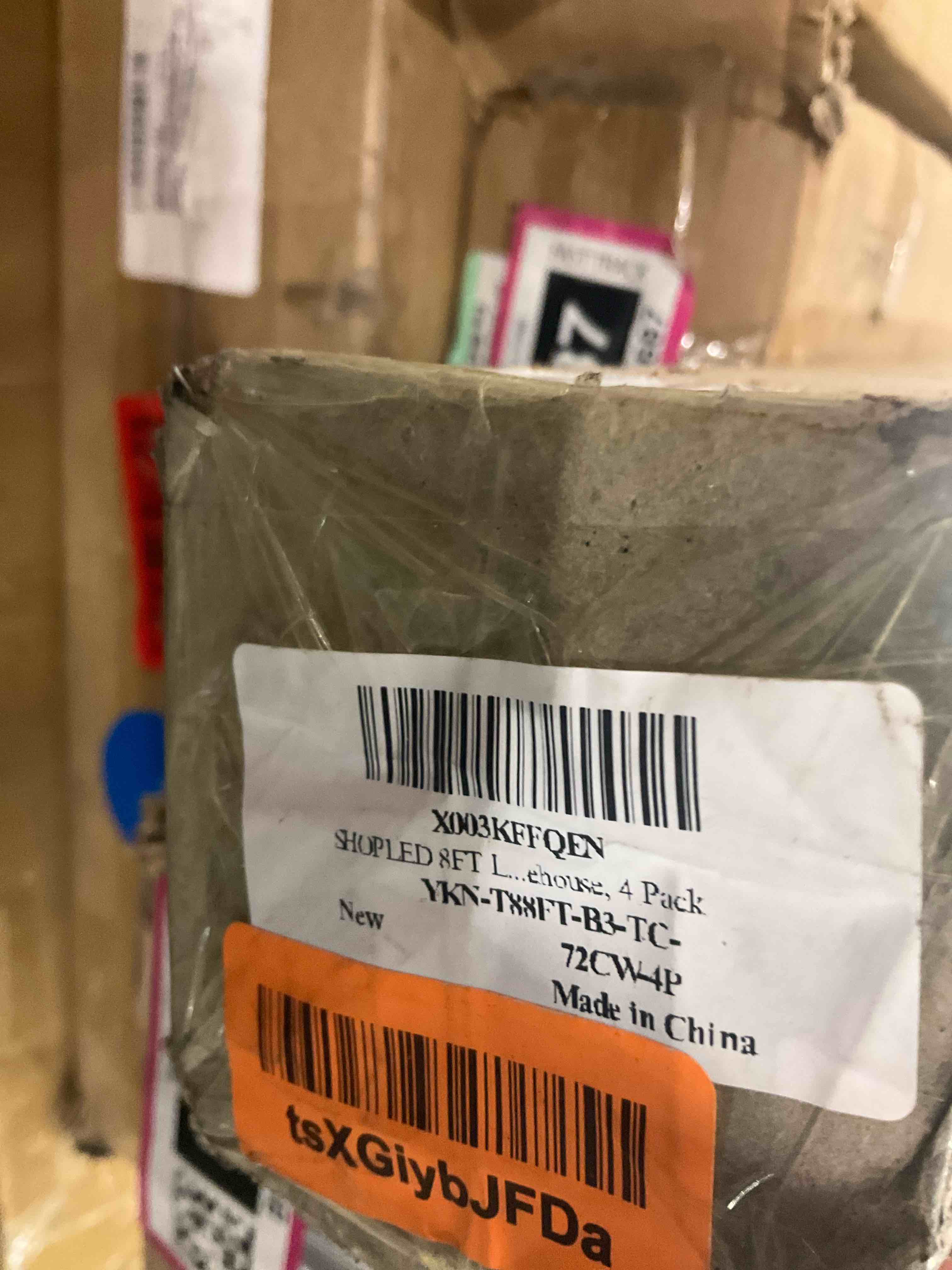 https://s3.amazonaws.com/lotting-images-prod/BargainHunt/BHL00148688_1713184315127.jpeg
