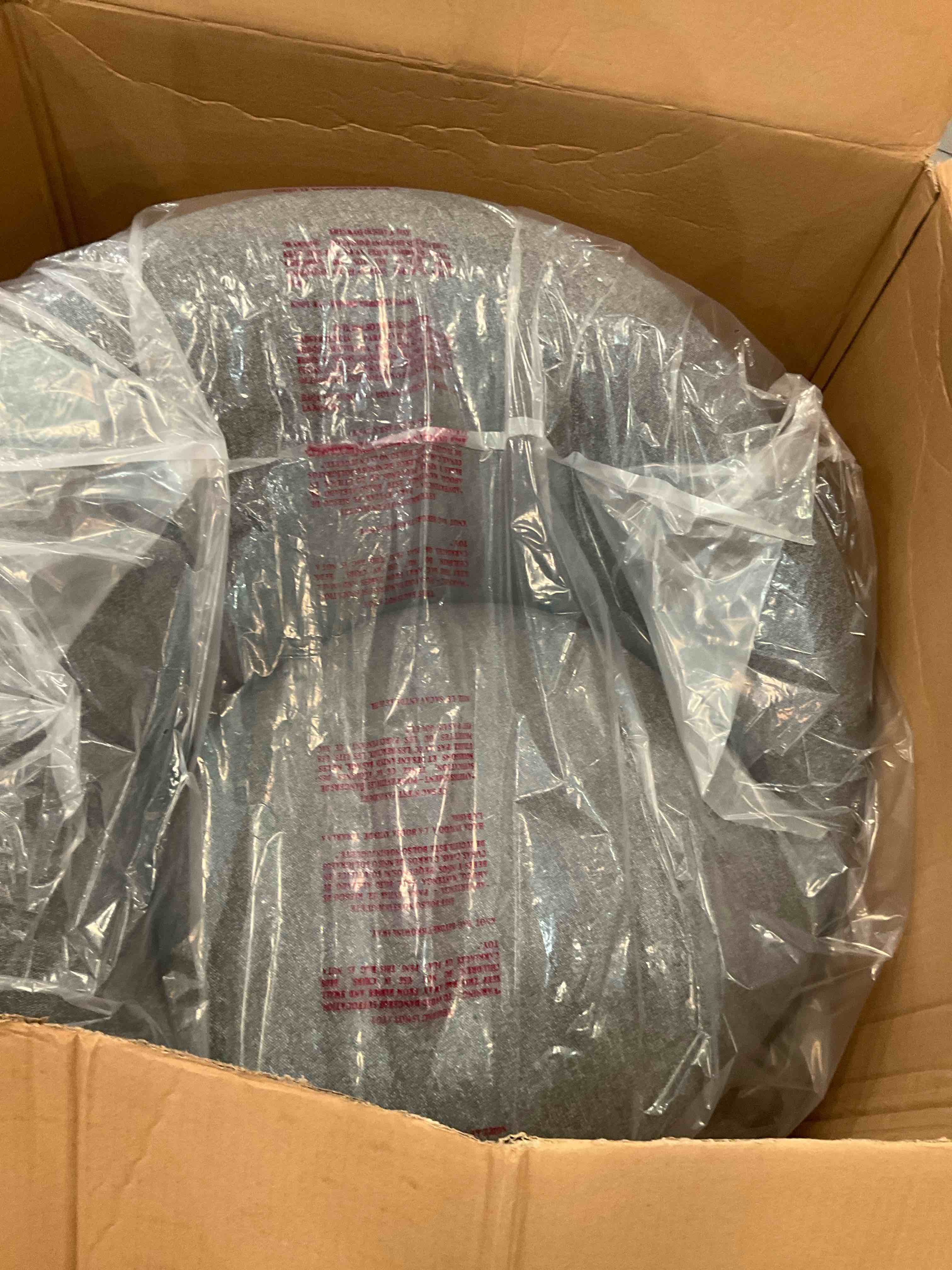 https://s3.amazonaws.com/lotting-images-prod/BargainHunt/BHL00148943_1714588441970.jpeg