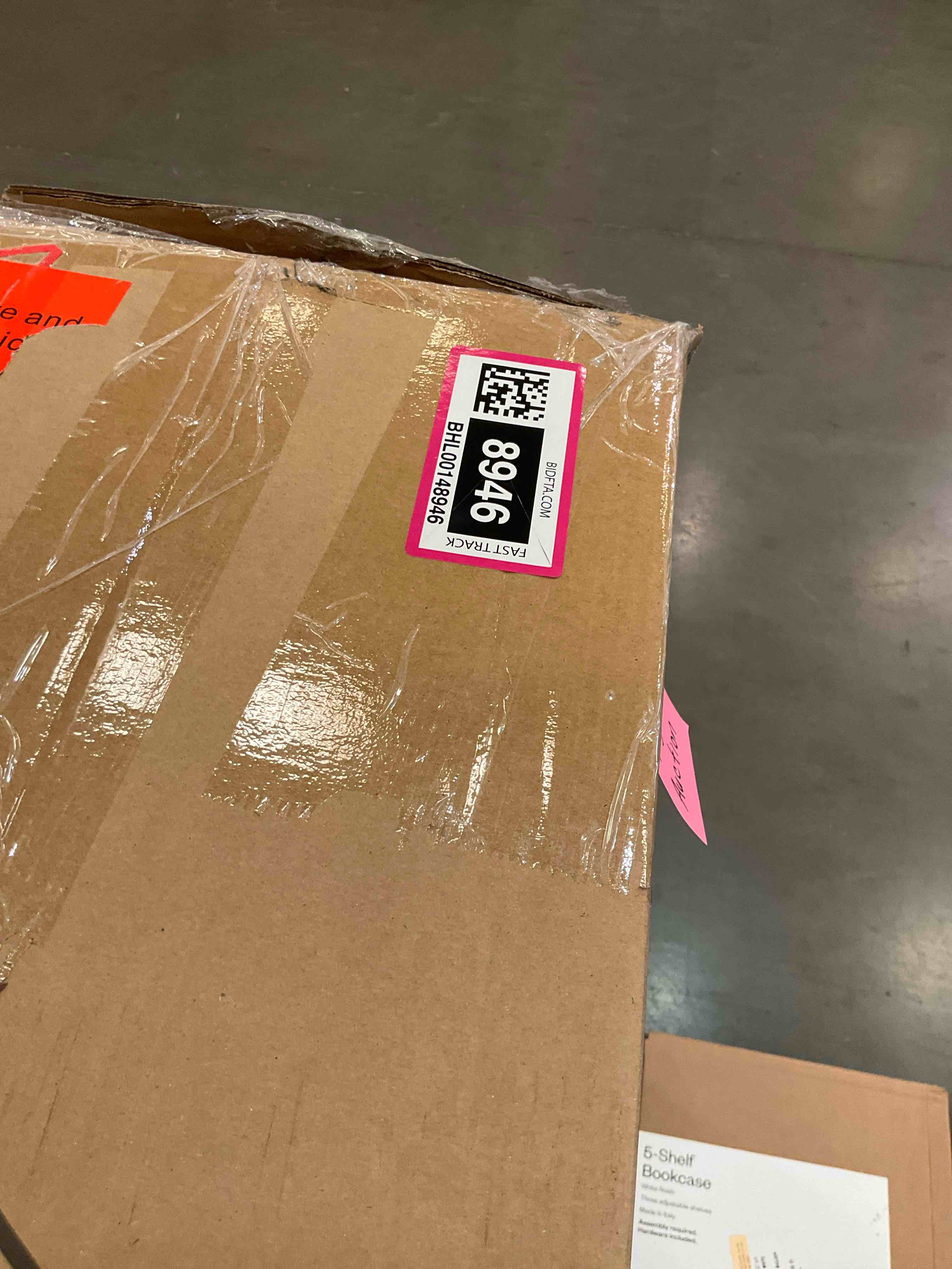 https://s3.amazonaws.com/lotting-images-prod/BargainHunt/BHL00148946_1714589278898.jpeg