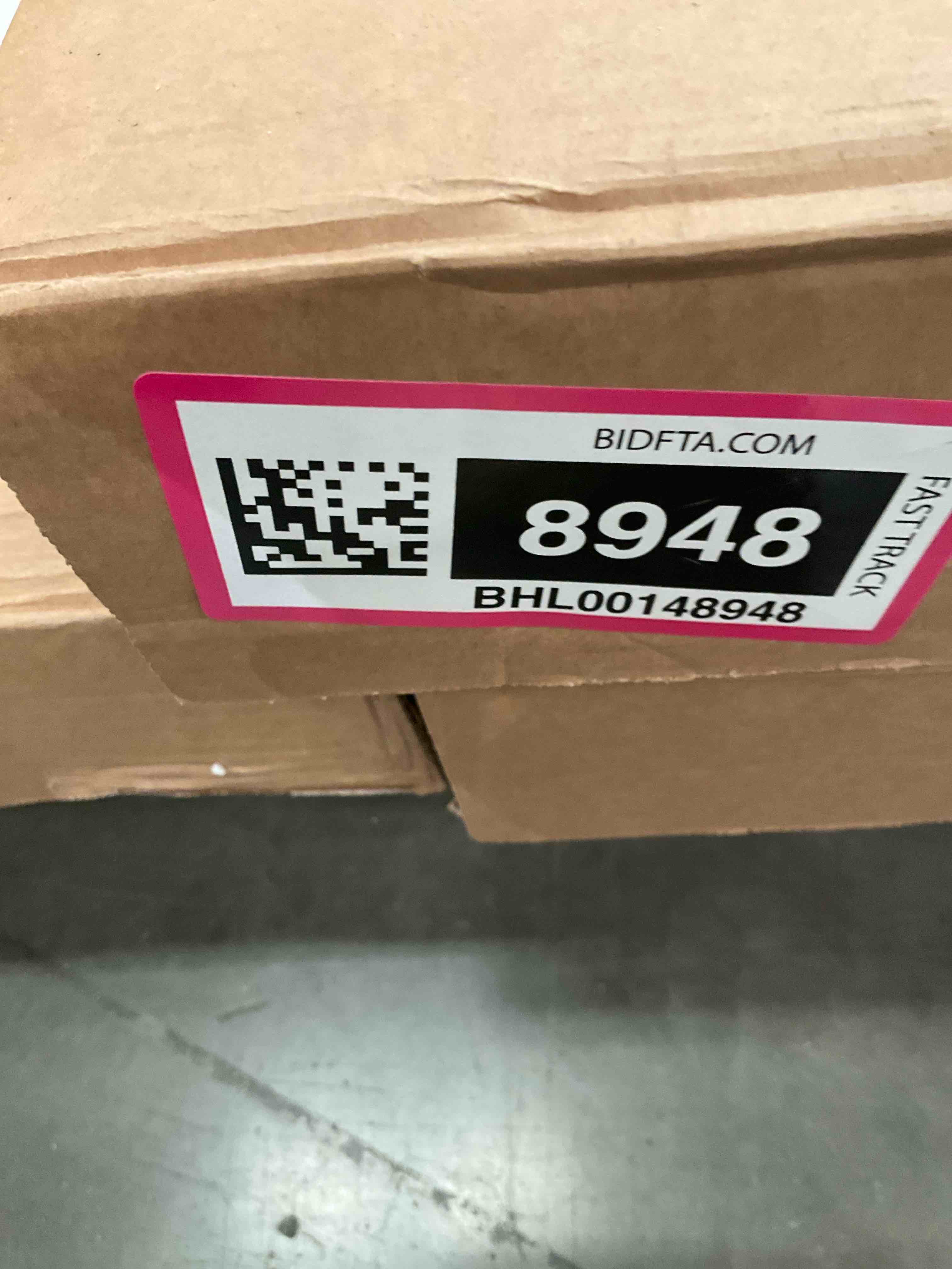 https://s3.amazonaws.com/lotting-images-prod/BargainHunt/BHL00148949_1714589533264.jpeg