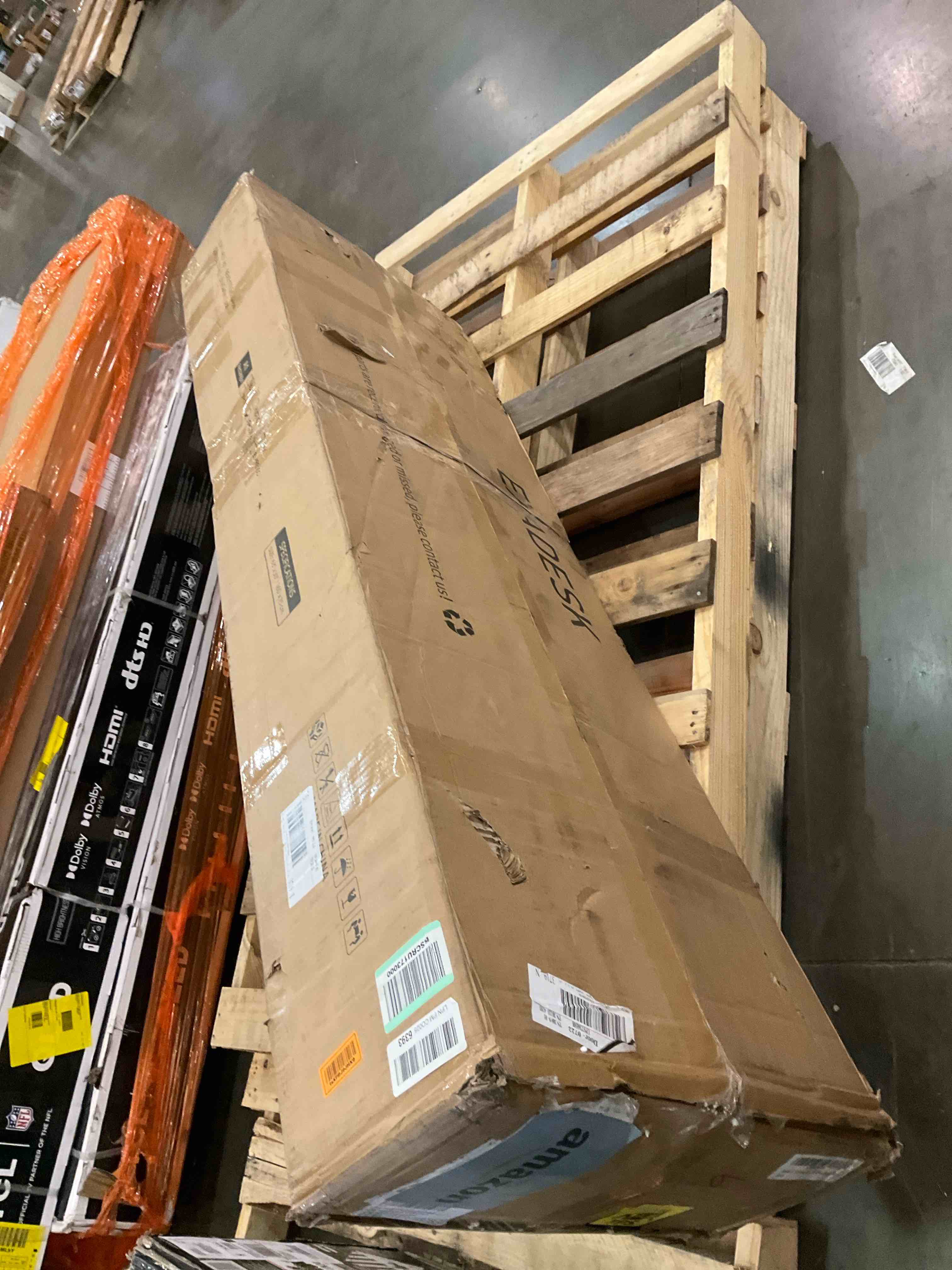 https://s3.amazonaws.com/lotting-images-prod/BargainHunt/BHL00149505_1715349980194.jpeg