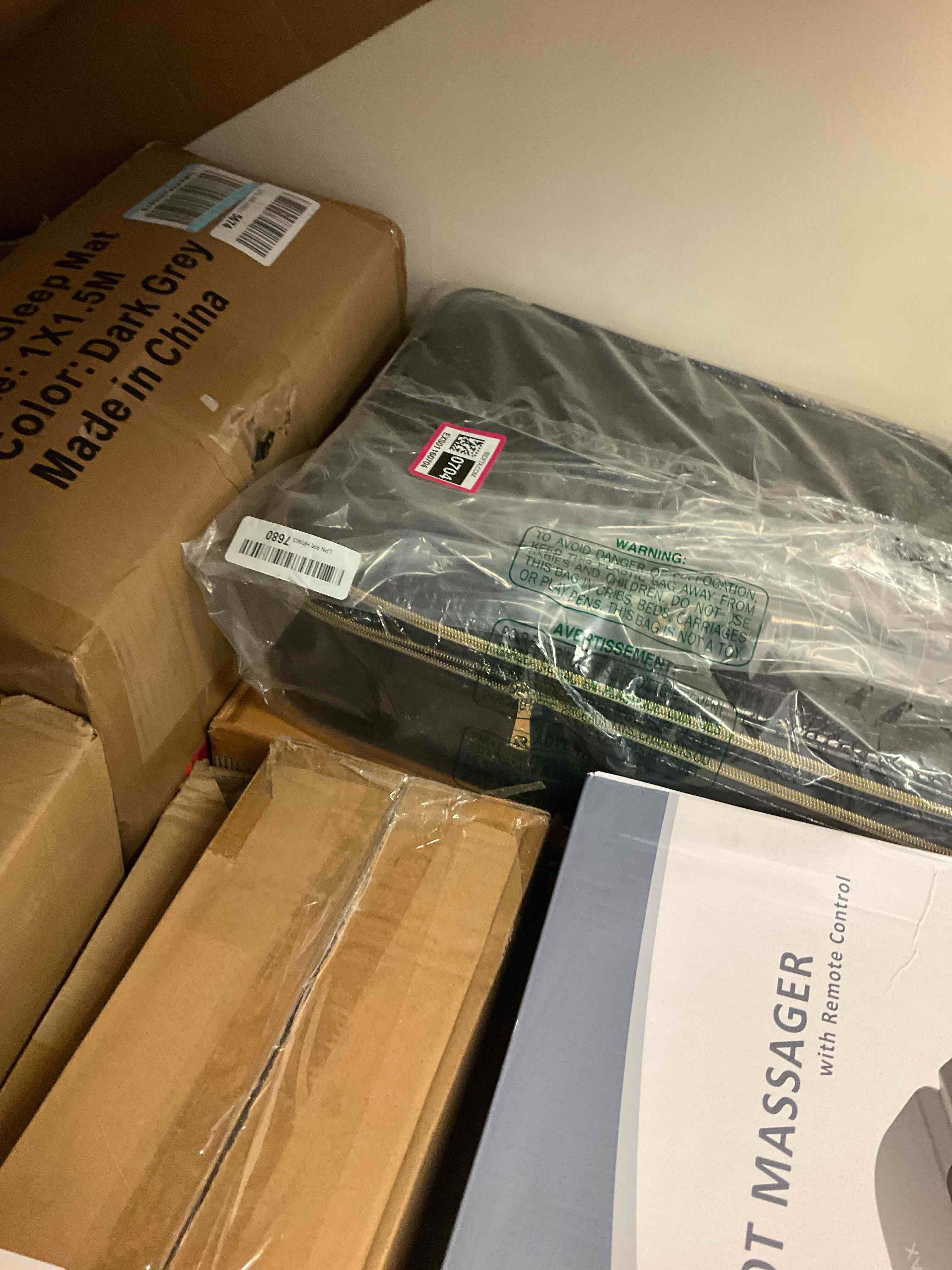 https://s3.amazonaws.com/lotting-images-prod/BargainHunt/BHP00002634_1709088407354.jpeg