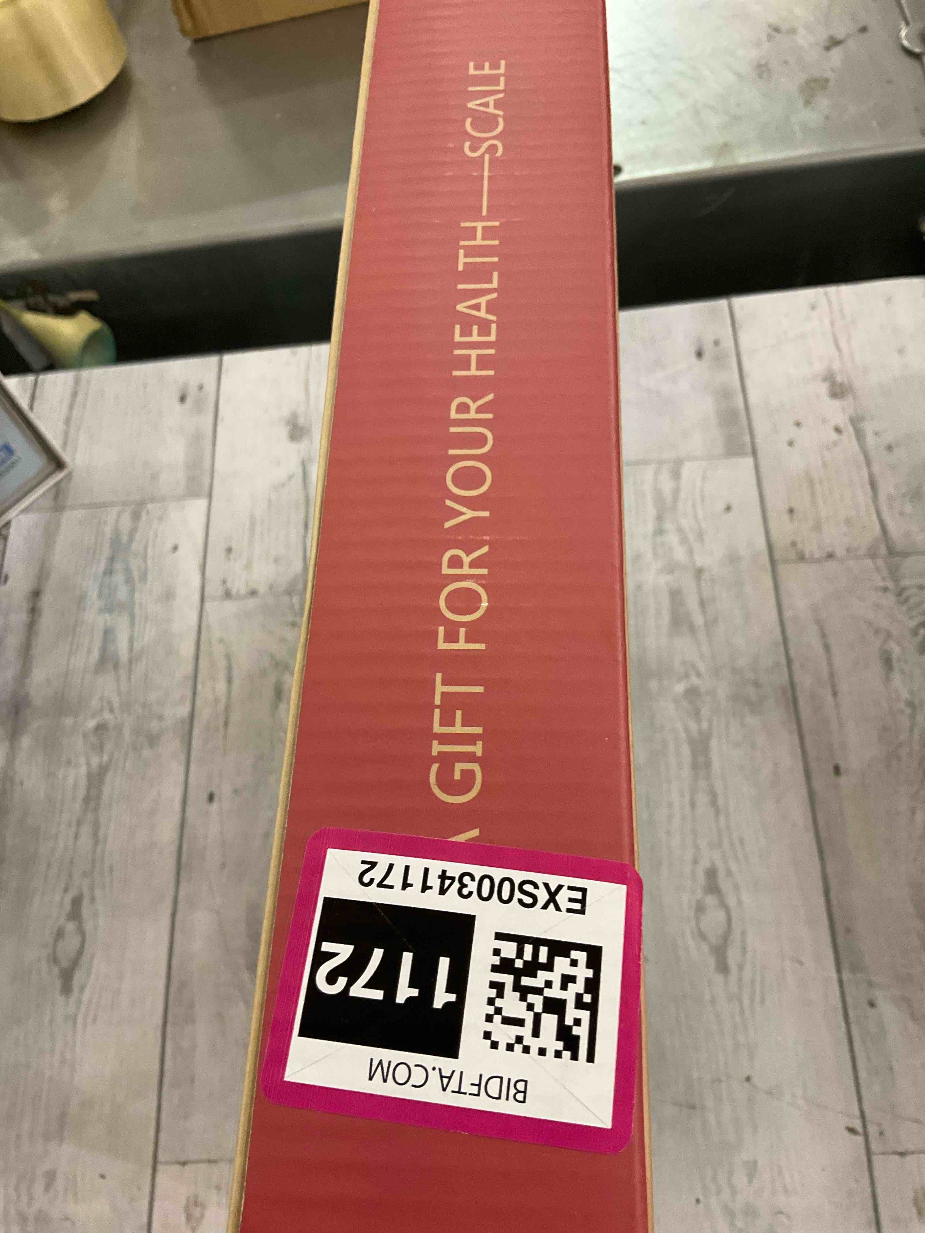 https://s3.amazonaws.com/lotting-images-prod/BargainHunt/EXS00341172_1706640107396.jpeg