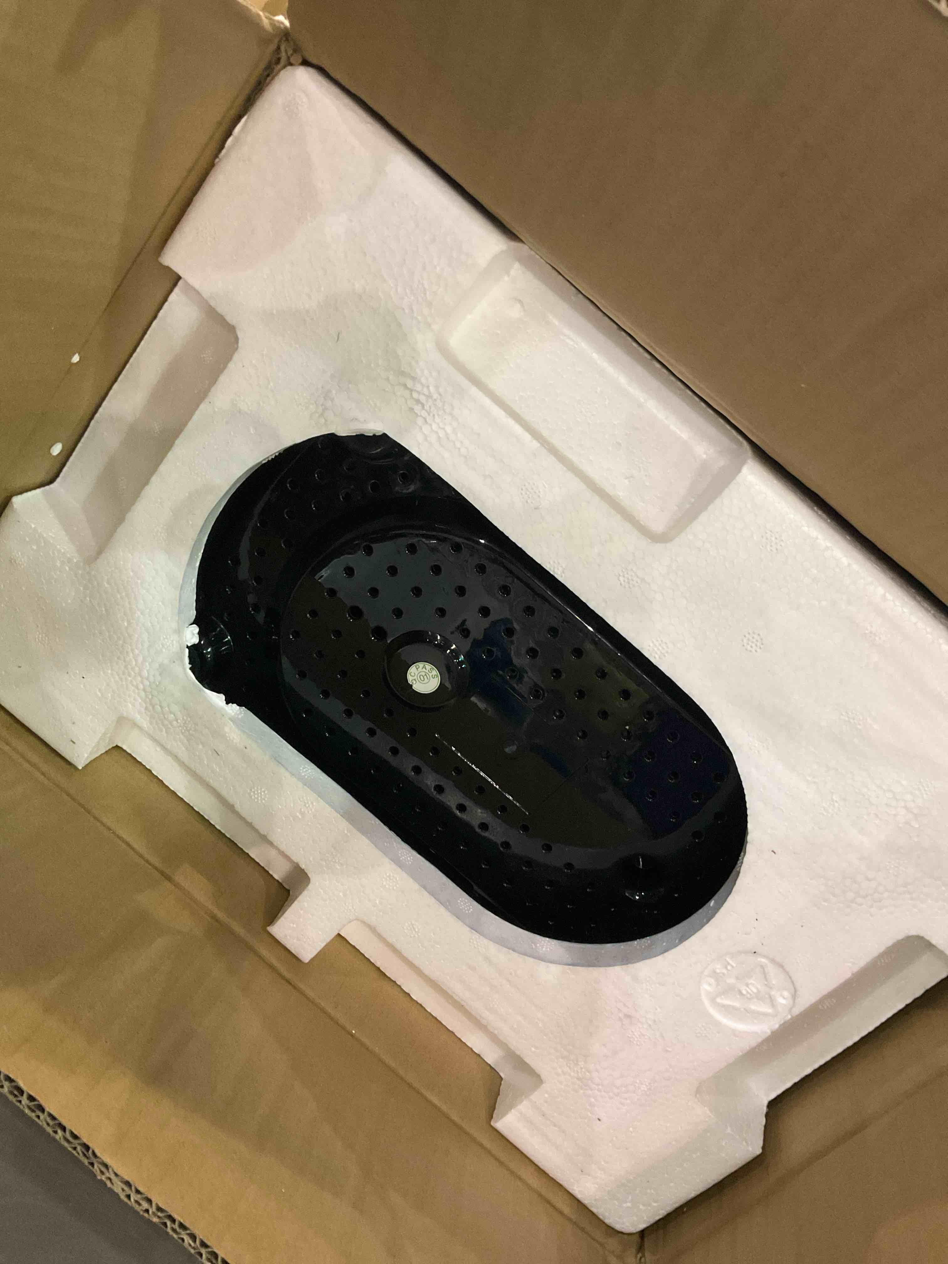 https://s3.amazonaws.com/lotting-images-prod/BargainHunt/EXS00341254_1706708732002.jpeg