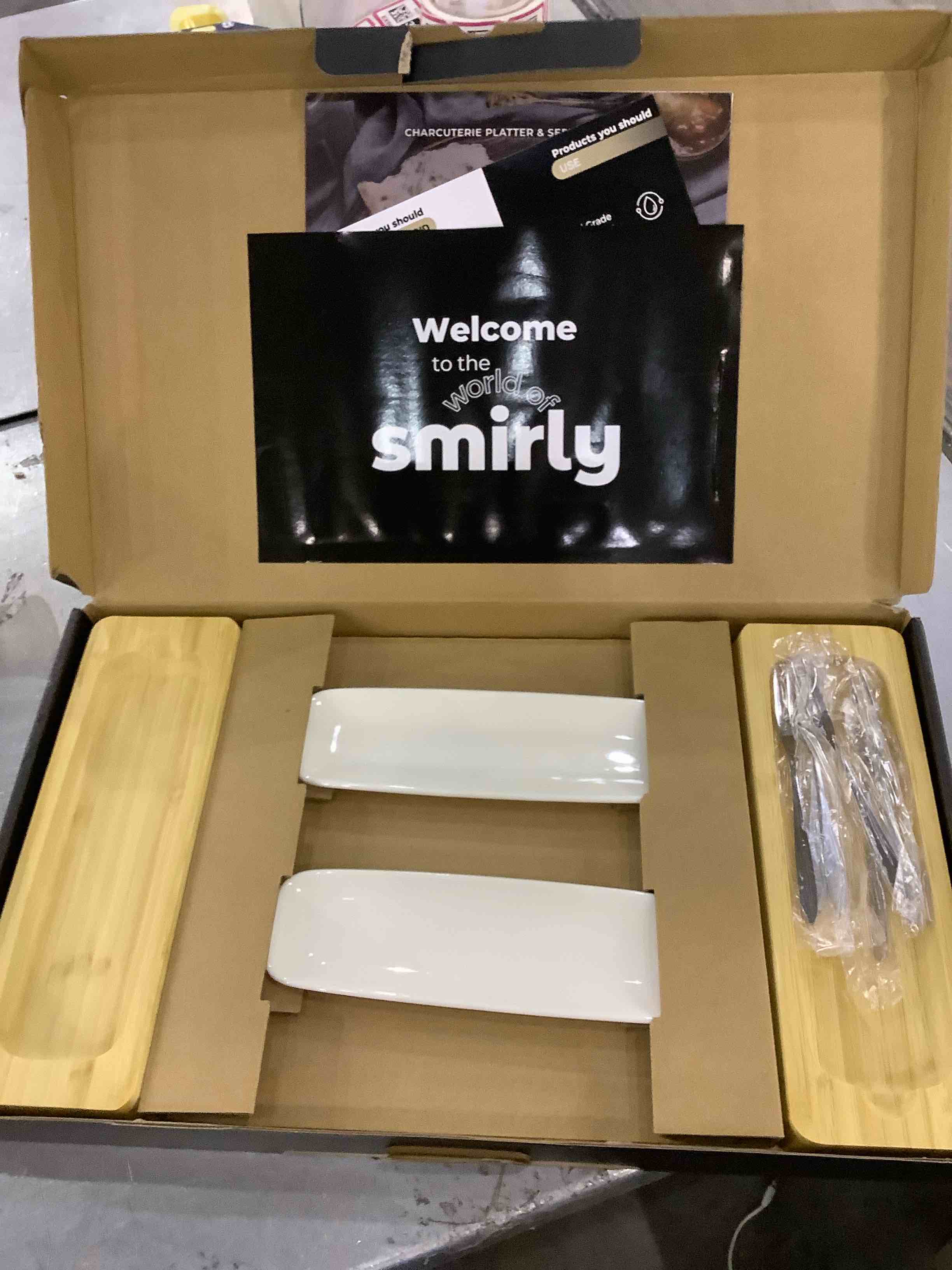 https://s3.amazonaws.com/lotting-images-prod/BargainHunt/EXS00341469_1707222847268.jpeg