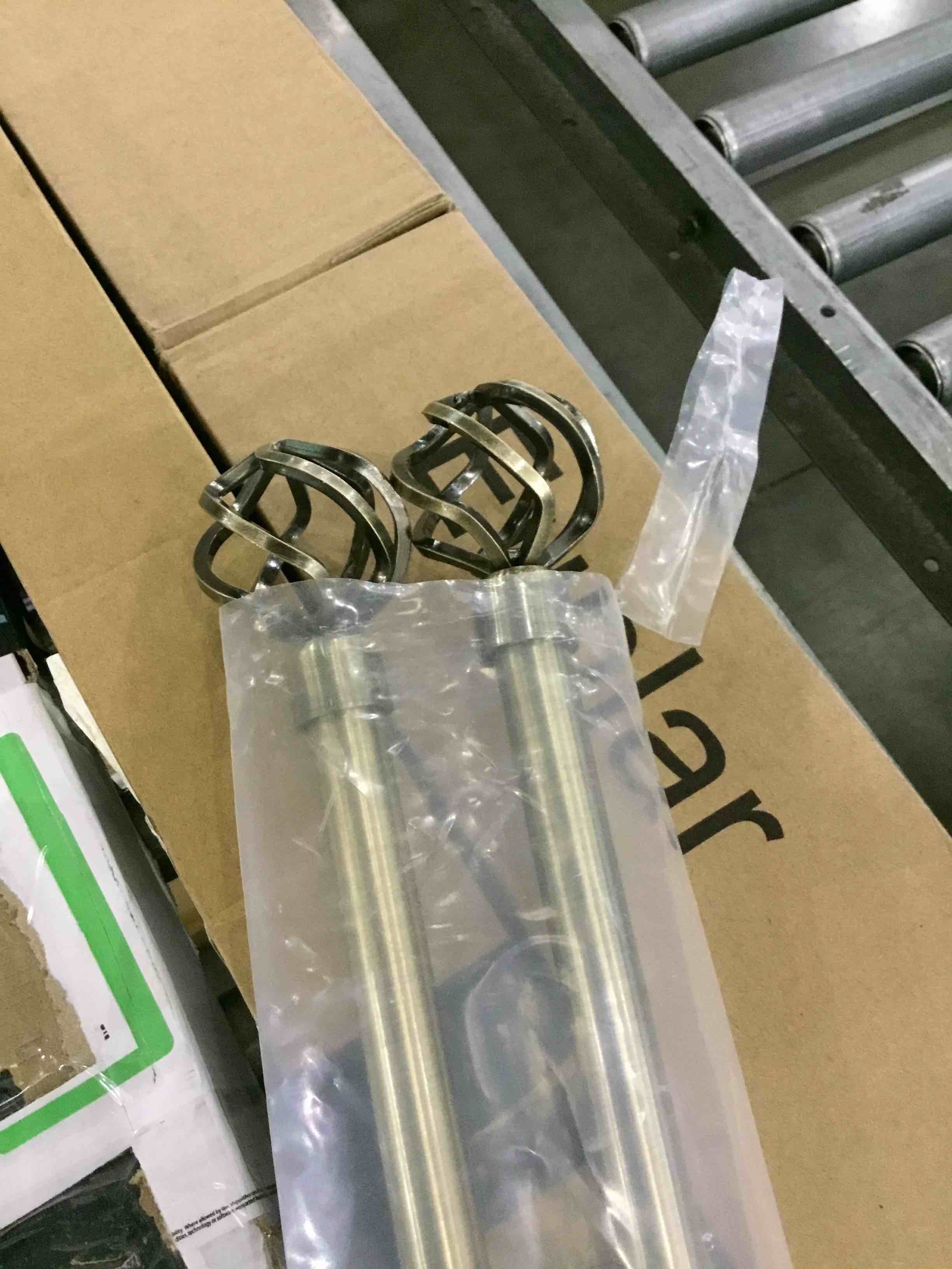https://s3.amazonaws.com/lotting-images-prod/BargainHunt/EXS00380090_1716293579082.jpeg