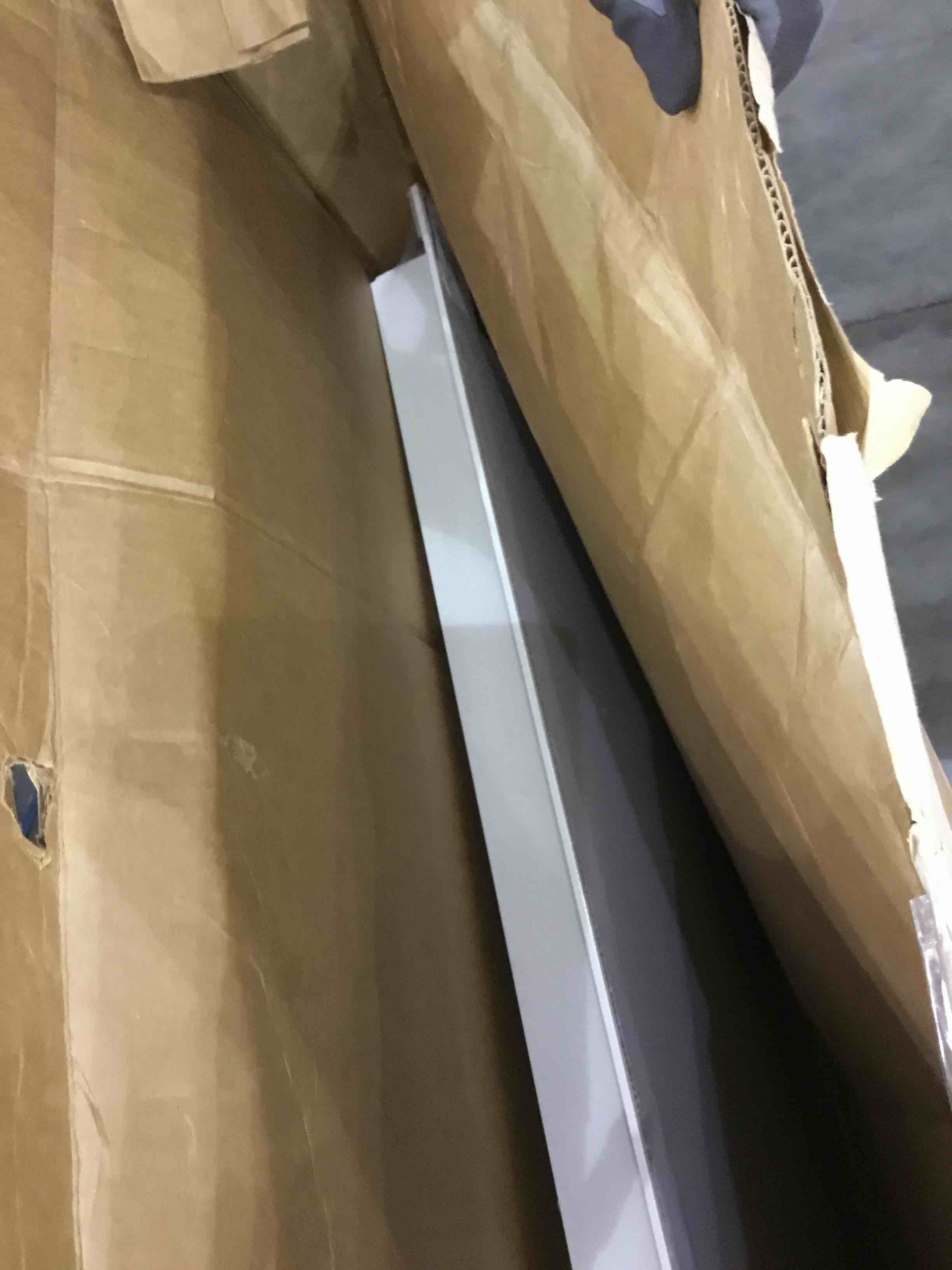 https://s3.amazonaws.com/lotting-images-prod/BargainHunt/EXS00380168_1716379473054.jpeg