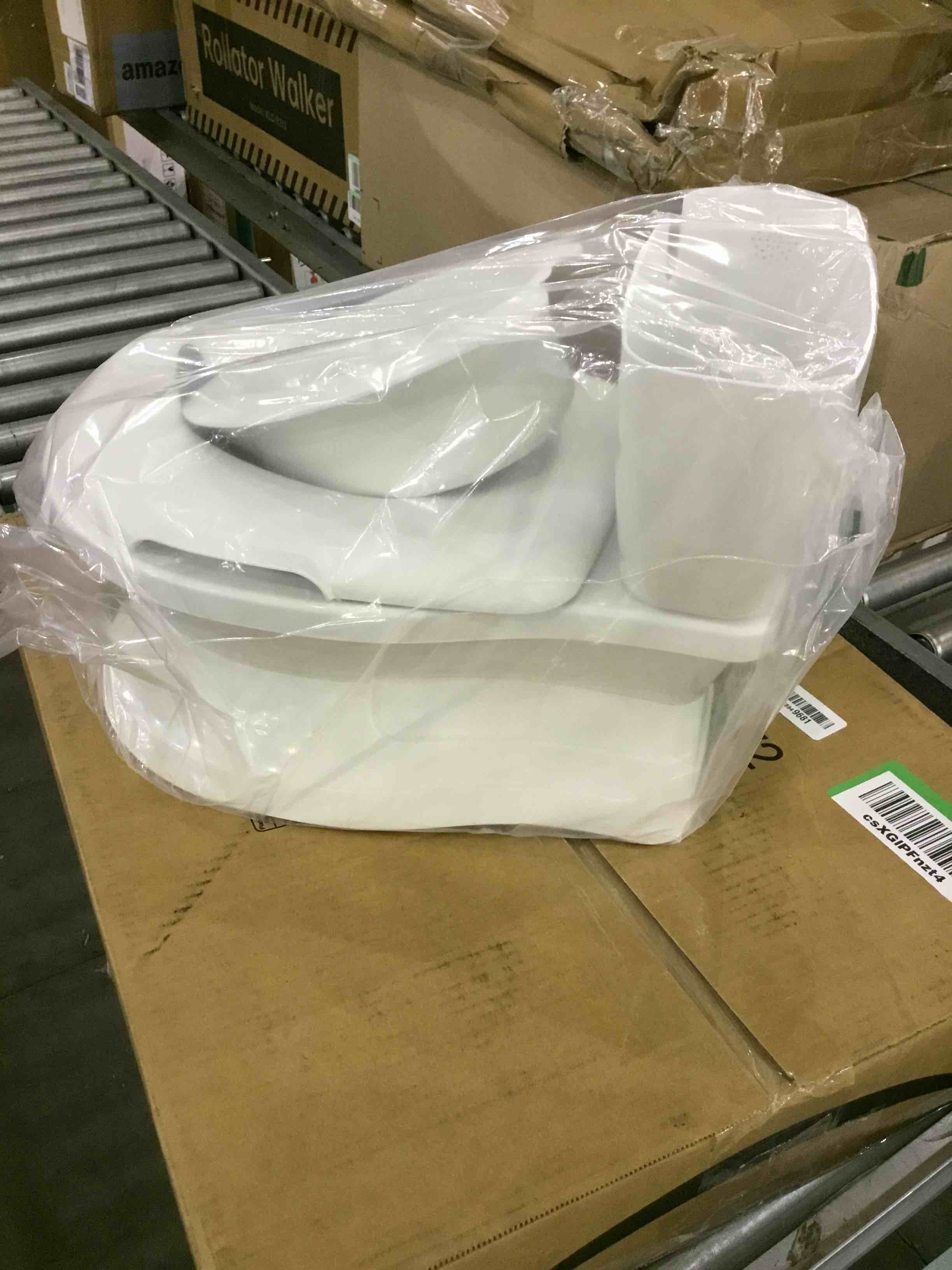https://s3.amazonaws.com/lotting-images-prod/BargainHunt/EXS00380245_1716462891916.jpeg