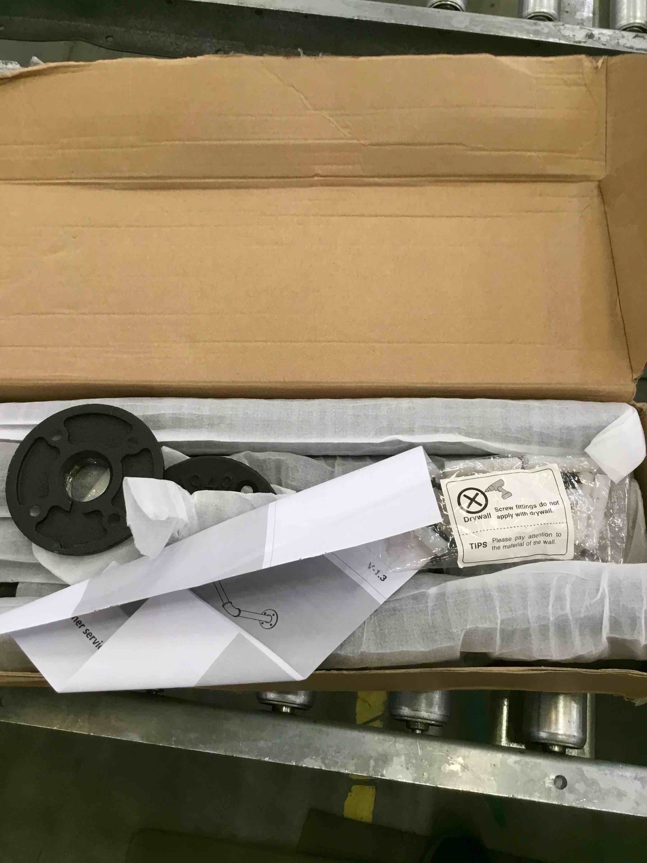 https://s3.amazonaws.com/lotting-images-prod/BargainHunt/EXS00380300_1716482553685.jpeg