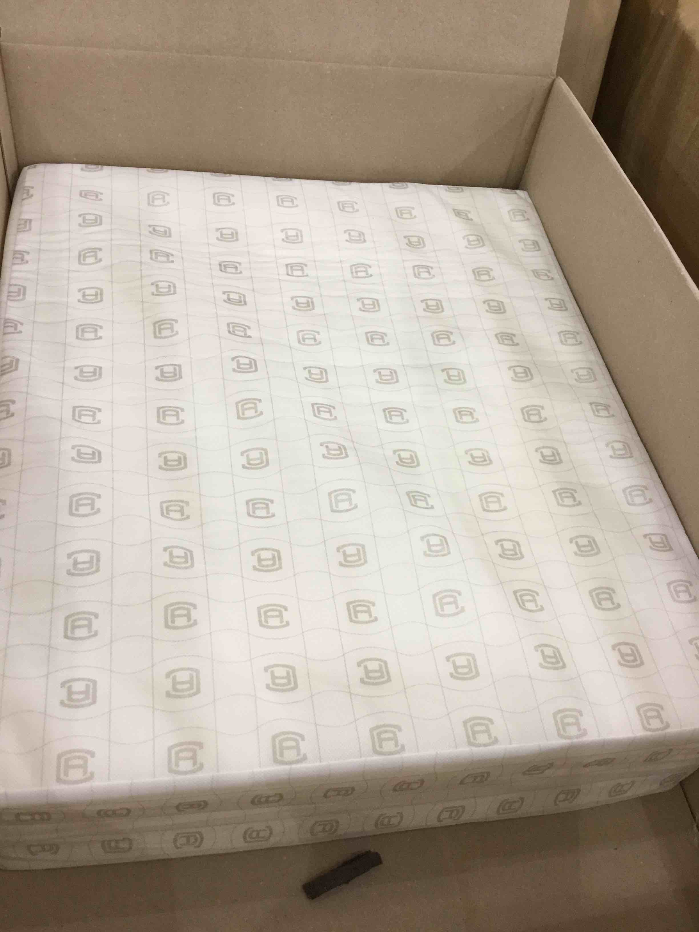 https://s3.amazonaws.com/lotting-images-prod/BargainHunt/EXS00380426_1716985737374.jpeg