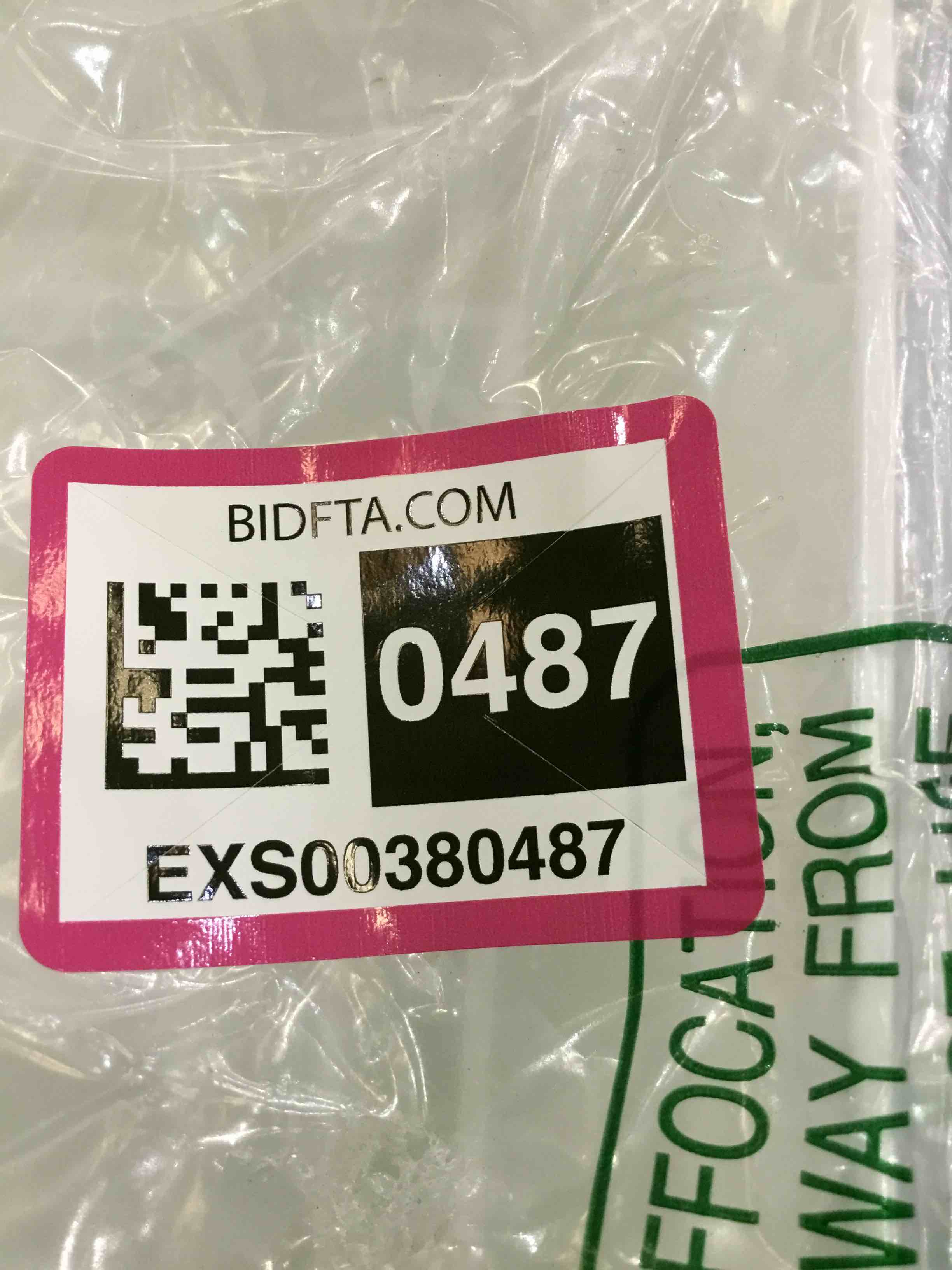 https://s3.amazonaws.com/lotting-images-prod/BargainHunt/EXS00380487_1717076990797.jpeg