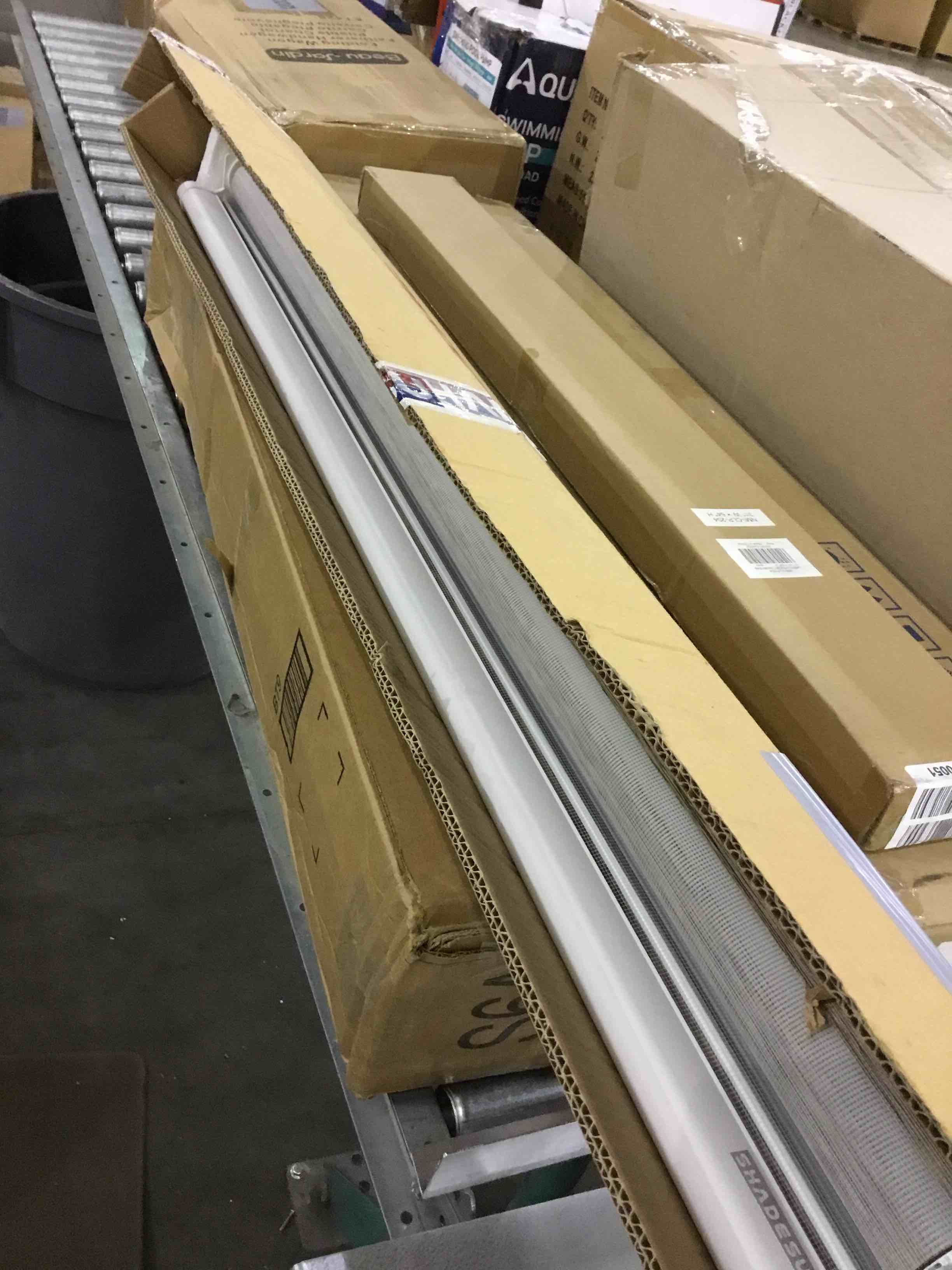 https://s3.amazonaws.com/lotting-images-prod/BargainHunt/EXS00380641_1717154337004.jpeg