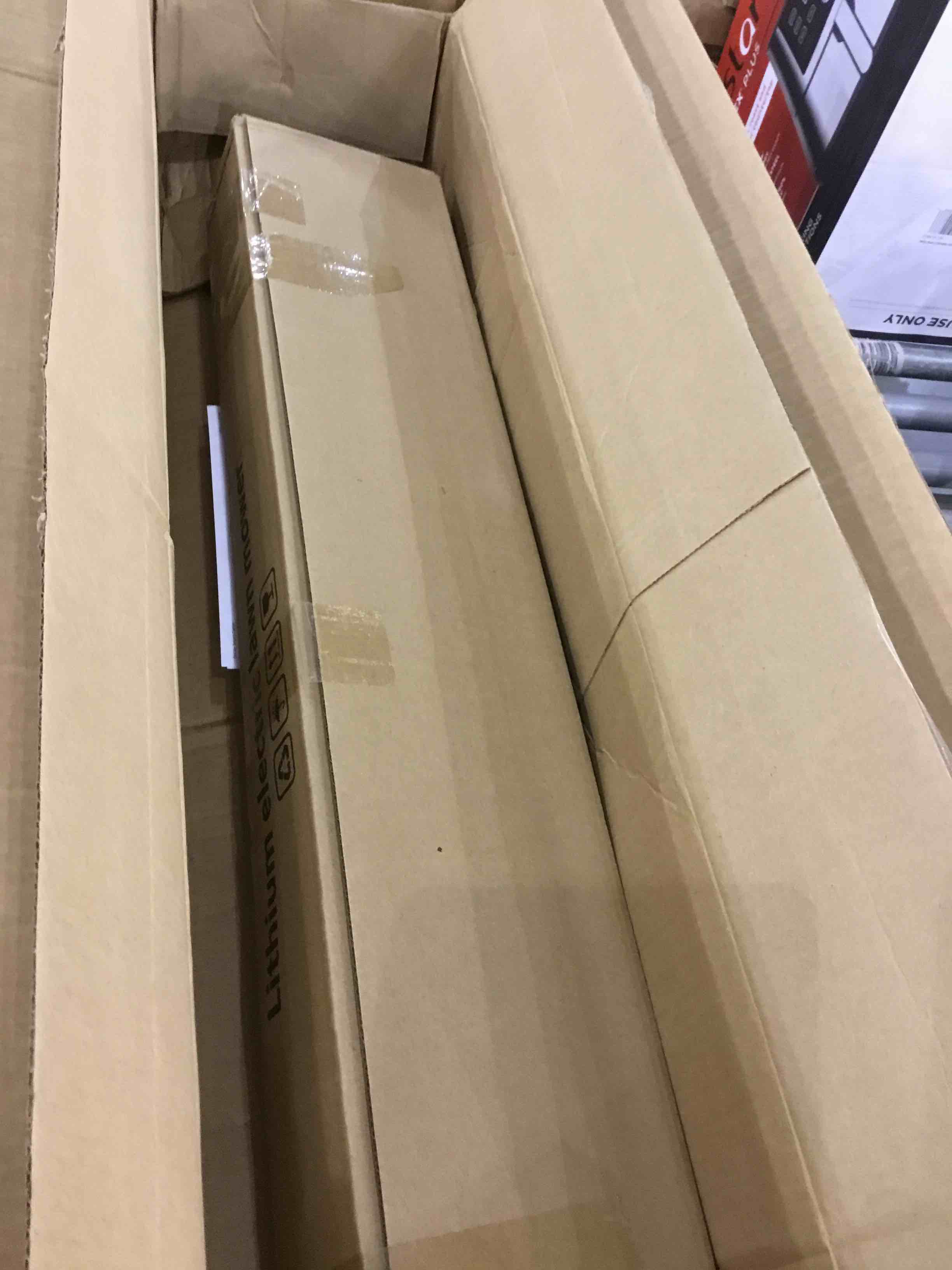 https://s3.amazonaws.com/lotting-images-prod/BargainHunt/EXS00380647_1717155506033.jpeg