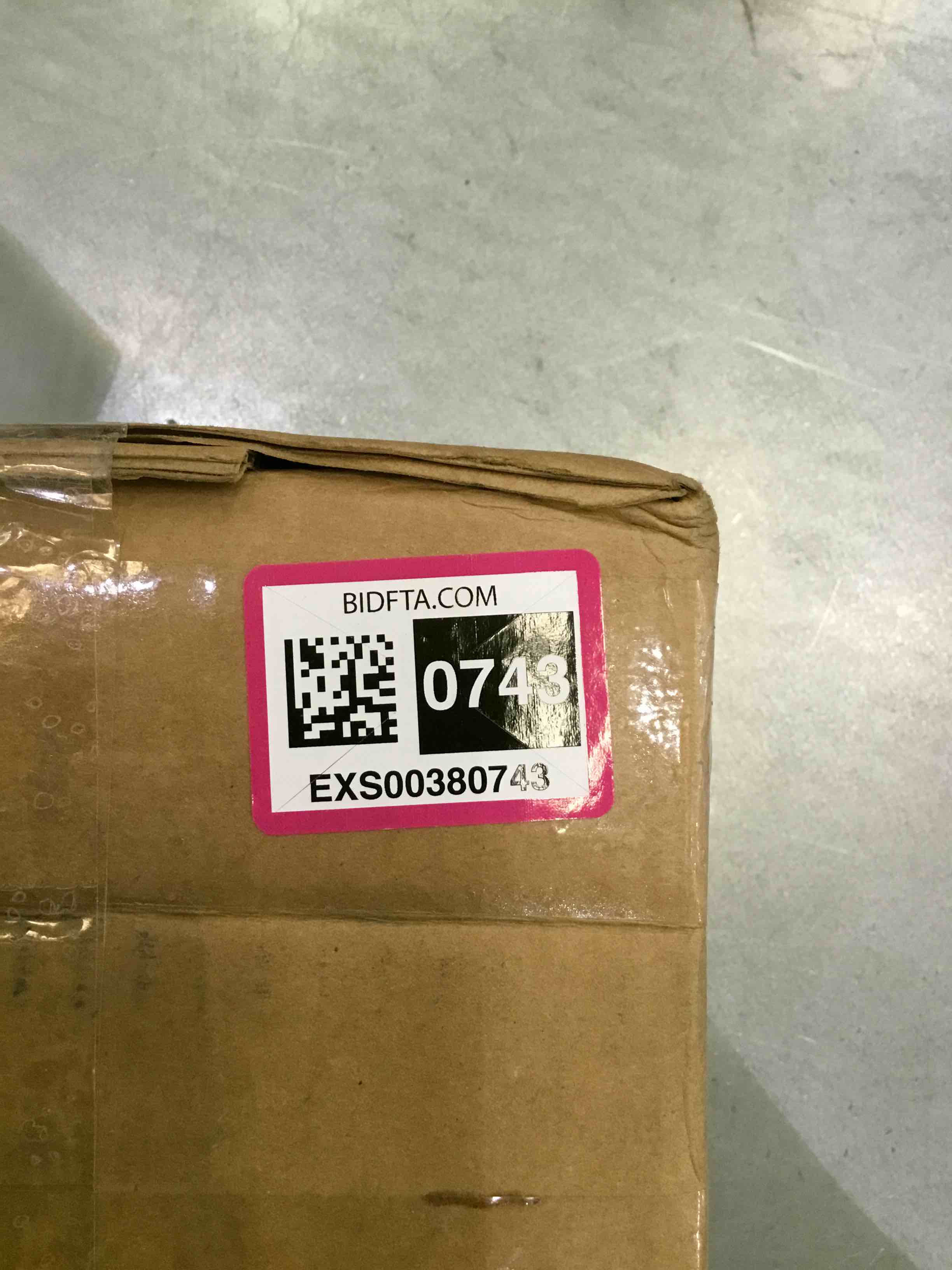 https://s3.amazonaws.com/lotting-images-prod/BargainHunt/EXS00380743_1717425059699.jpeg