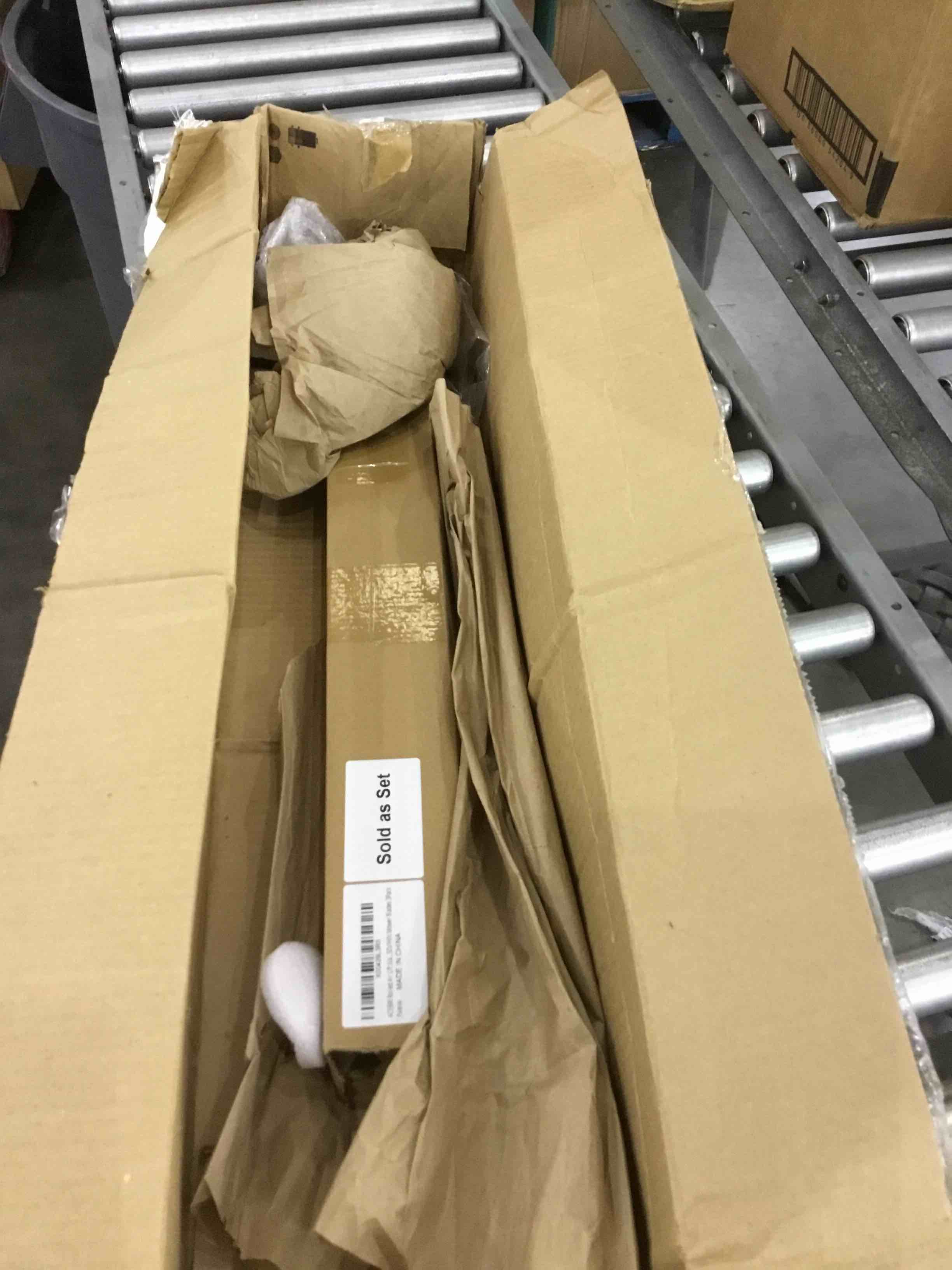 https://s3.amazonaws.com/lotting-images-prod/BargainHunt/EXS00380960_1717596616342.jpeg