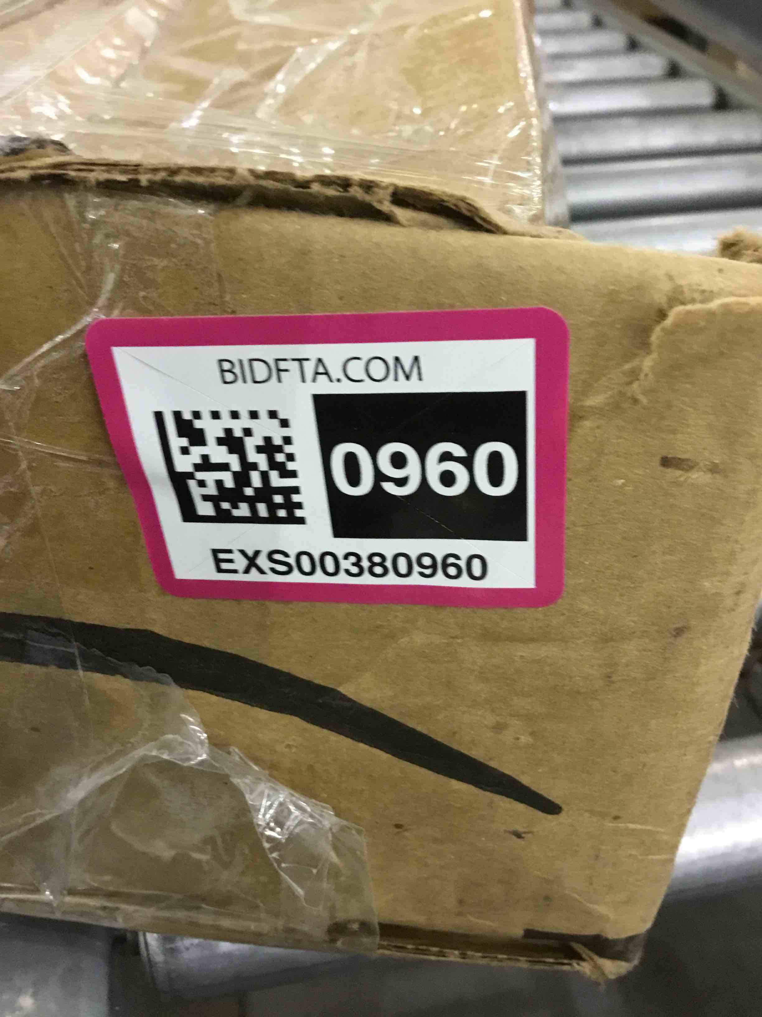 https://s3.amazonaws.com/lotting-images-prod/BargainHunt/EXS00380960_1717596721714.jpeg