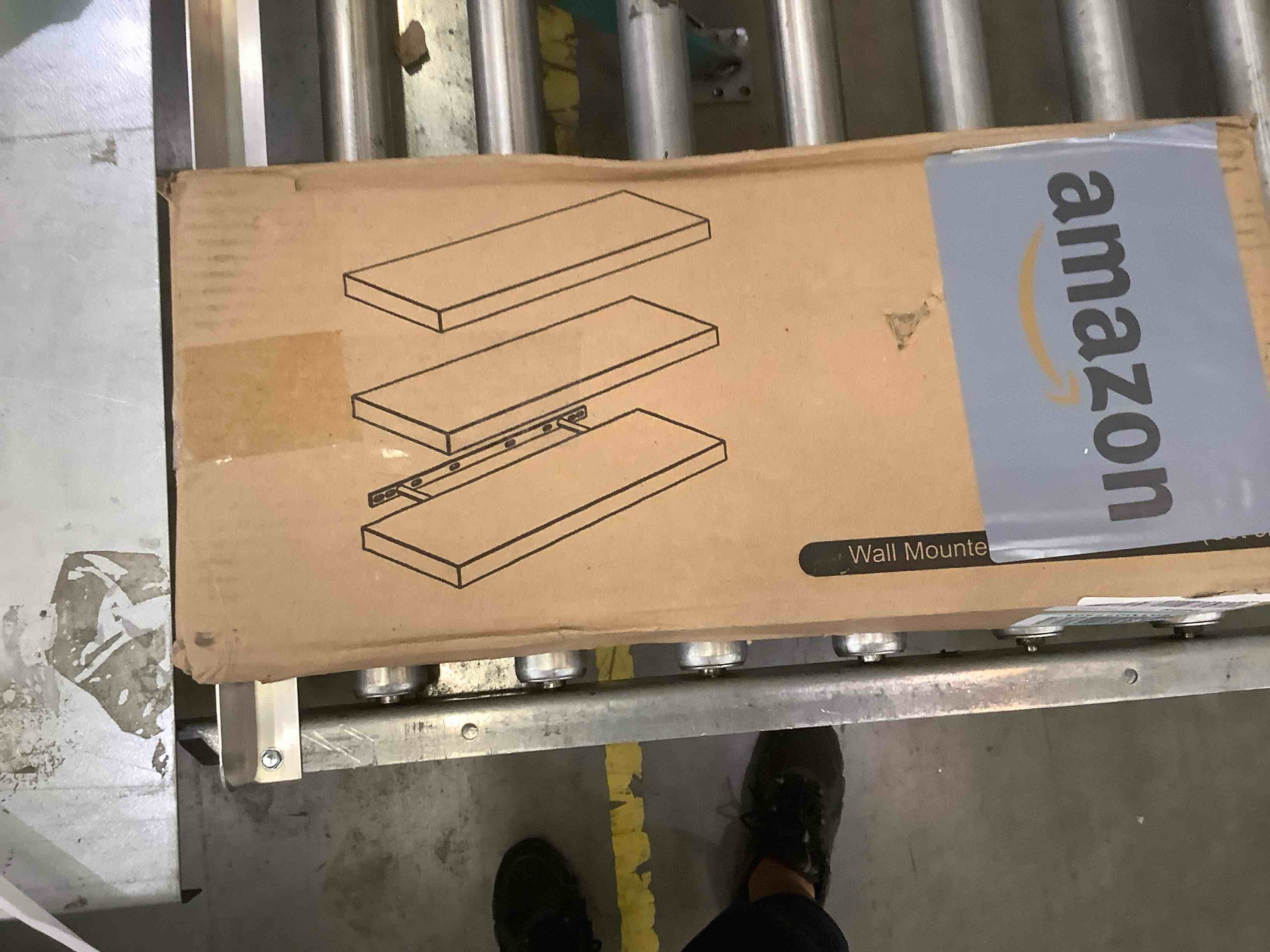 https://s3.amazonaws.com/lotting-images-prod/BargainHunt/EXS00381329_1717081884344.jpeg