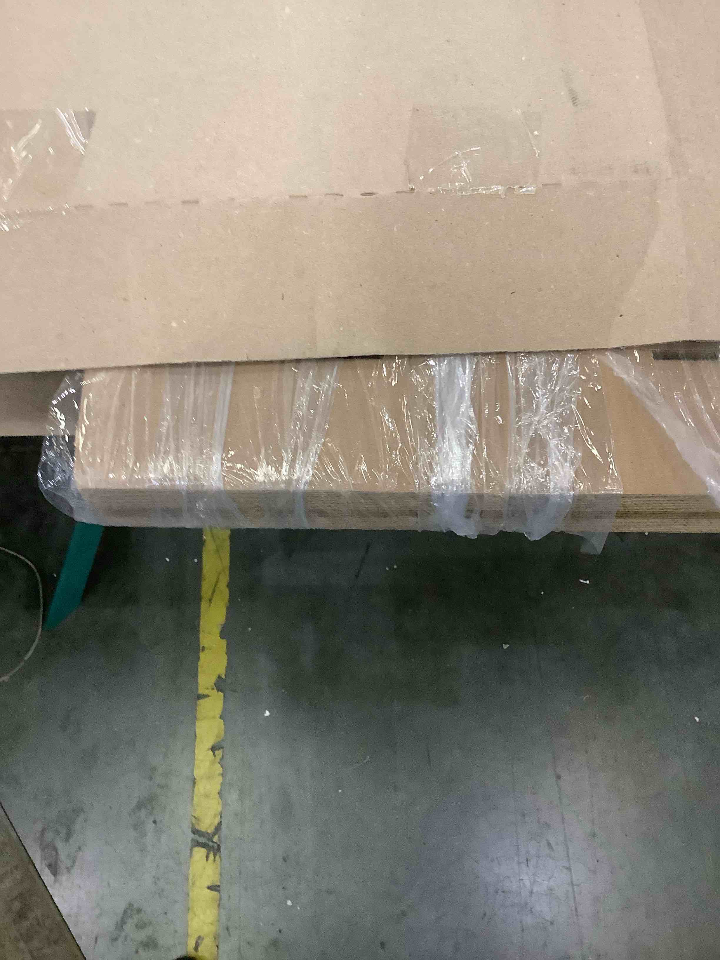 https://s3.amazonaws.com/lotting-images-prod/BargainHunt/EXS00381350_1717095706722.jpeg