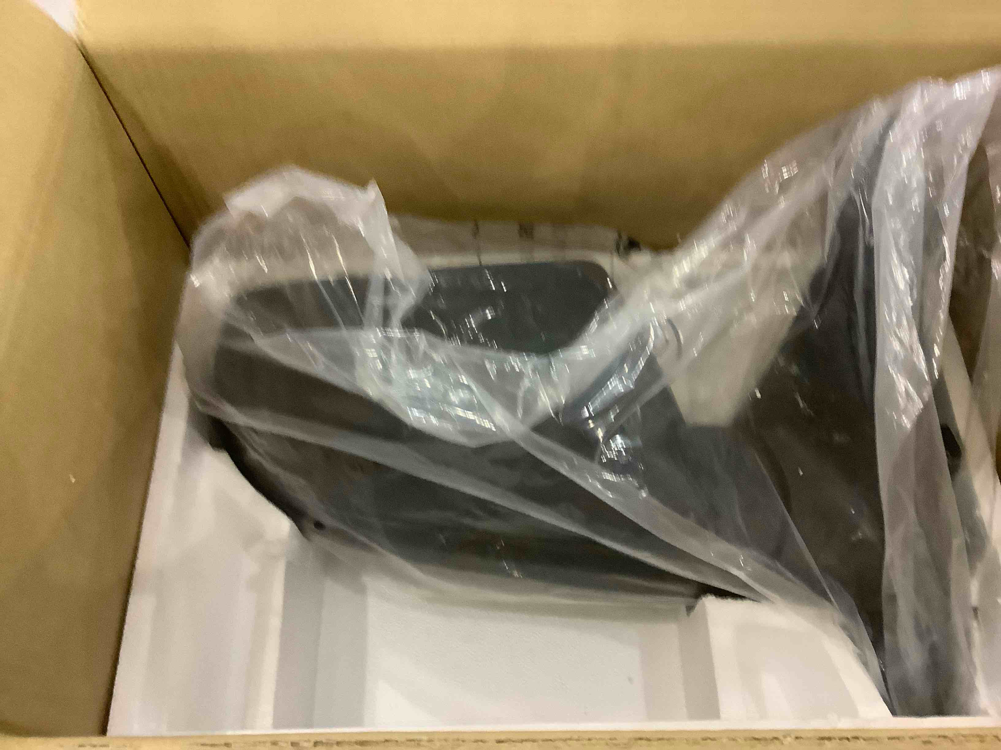 https://s3.amazonaws.com/lotting-images-prod/BargainHunt/EXS00381356_1717155027505.jpeg