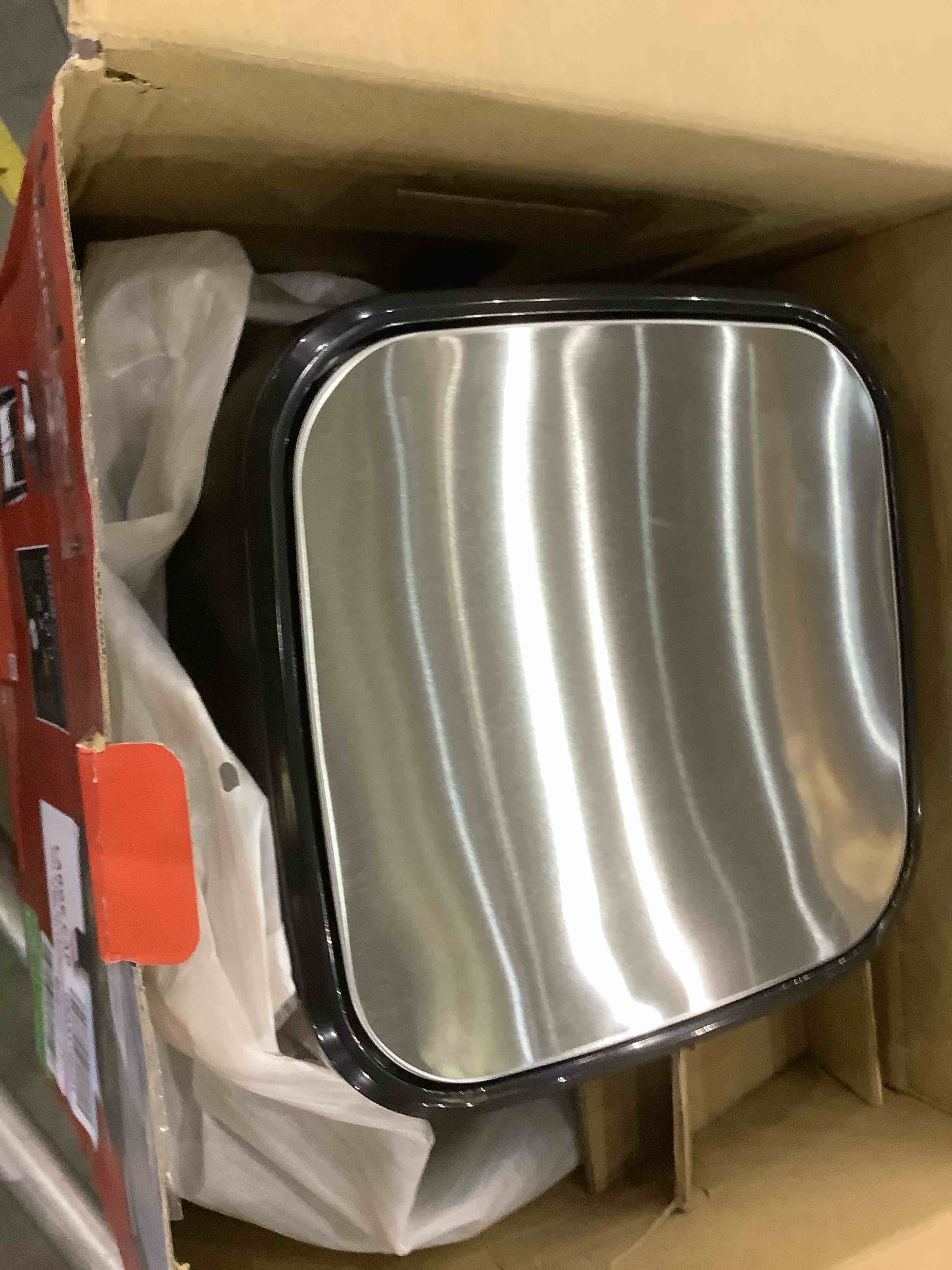 https://s3.amazonaws.com/lotting-images-prod/BargainHunt/EXS00381358_1717155848665.jpeg