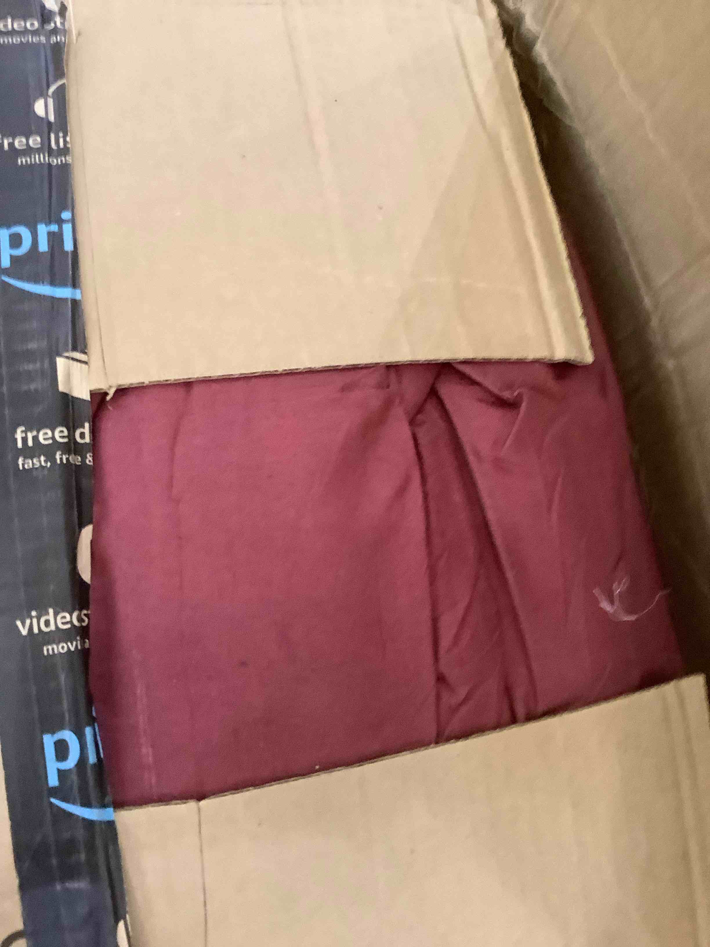 https://s3.amazonaws.com/lotting-images-prod/BargainHunt/EXS00381458_1717425451615.jpeg