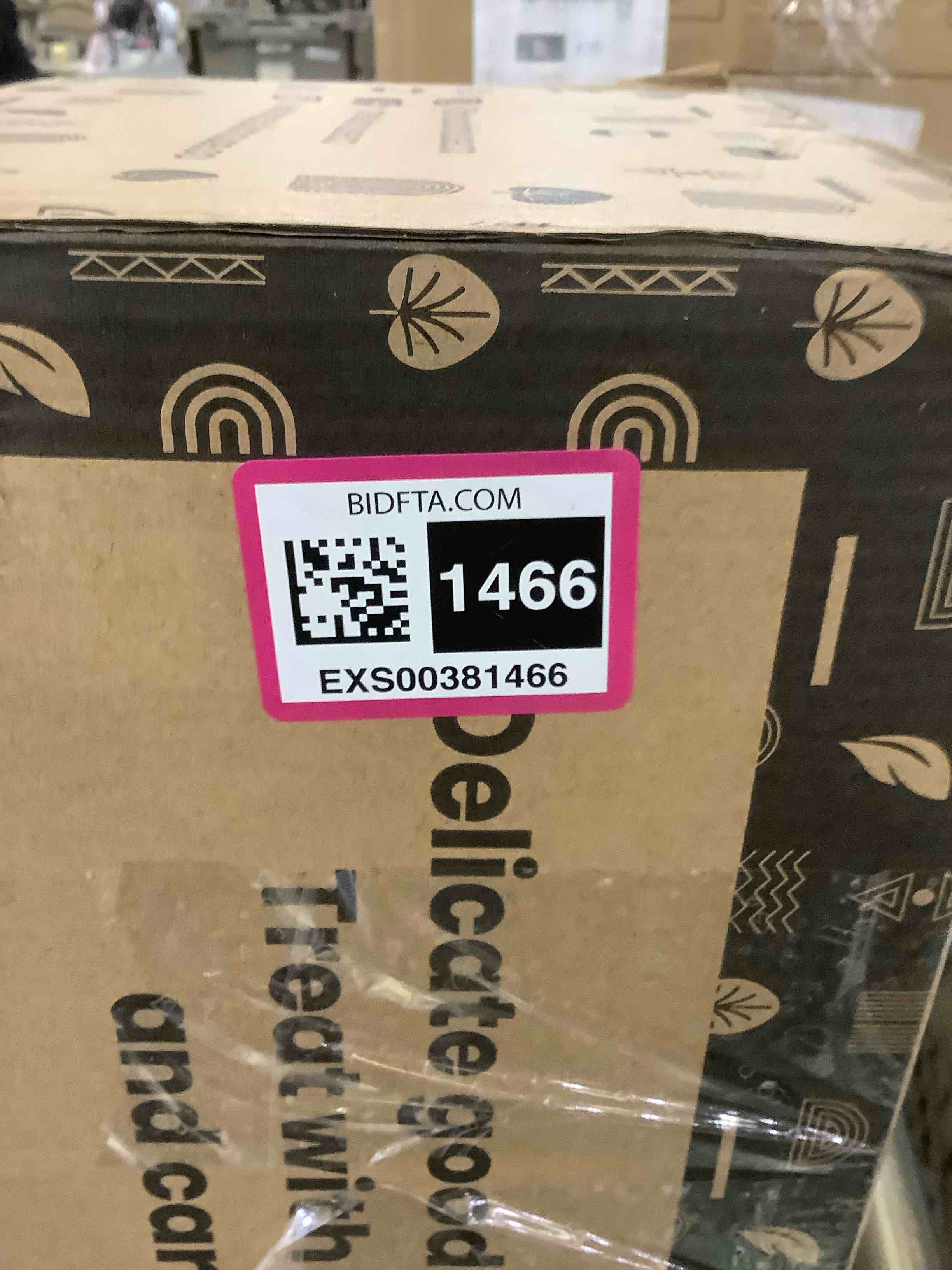 https://s3.amazonaws.com/lotting-images-prod/BargainHunt/EXS00381466_1717426486972.jpeg