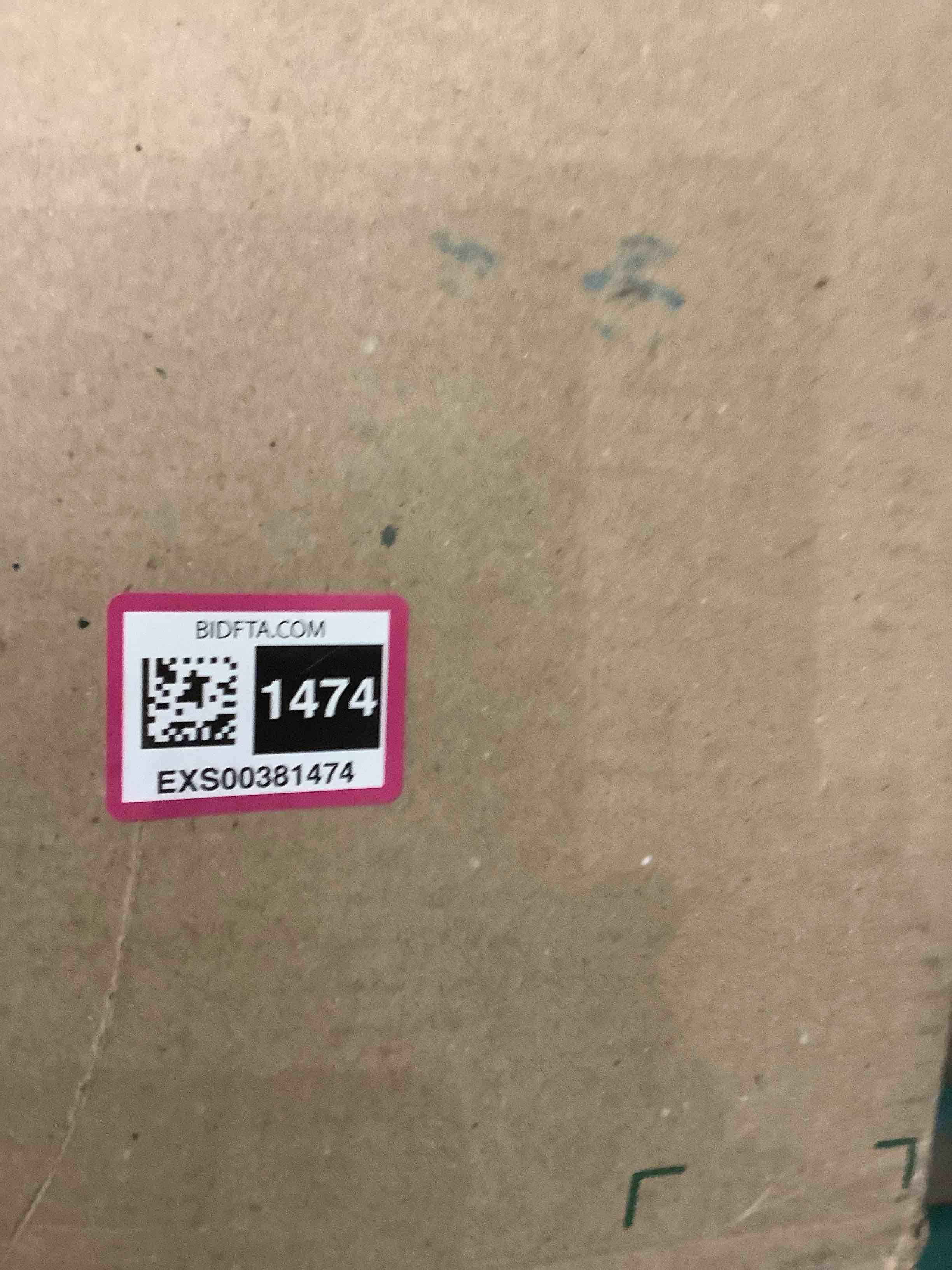 https://s3.amazonaws.com/lotting-images-prod/BargainHunt/EXS00381474_1717428426372.jpeg
