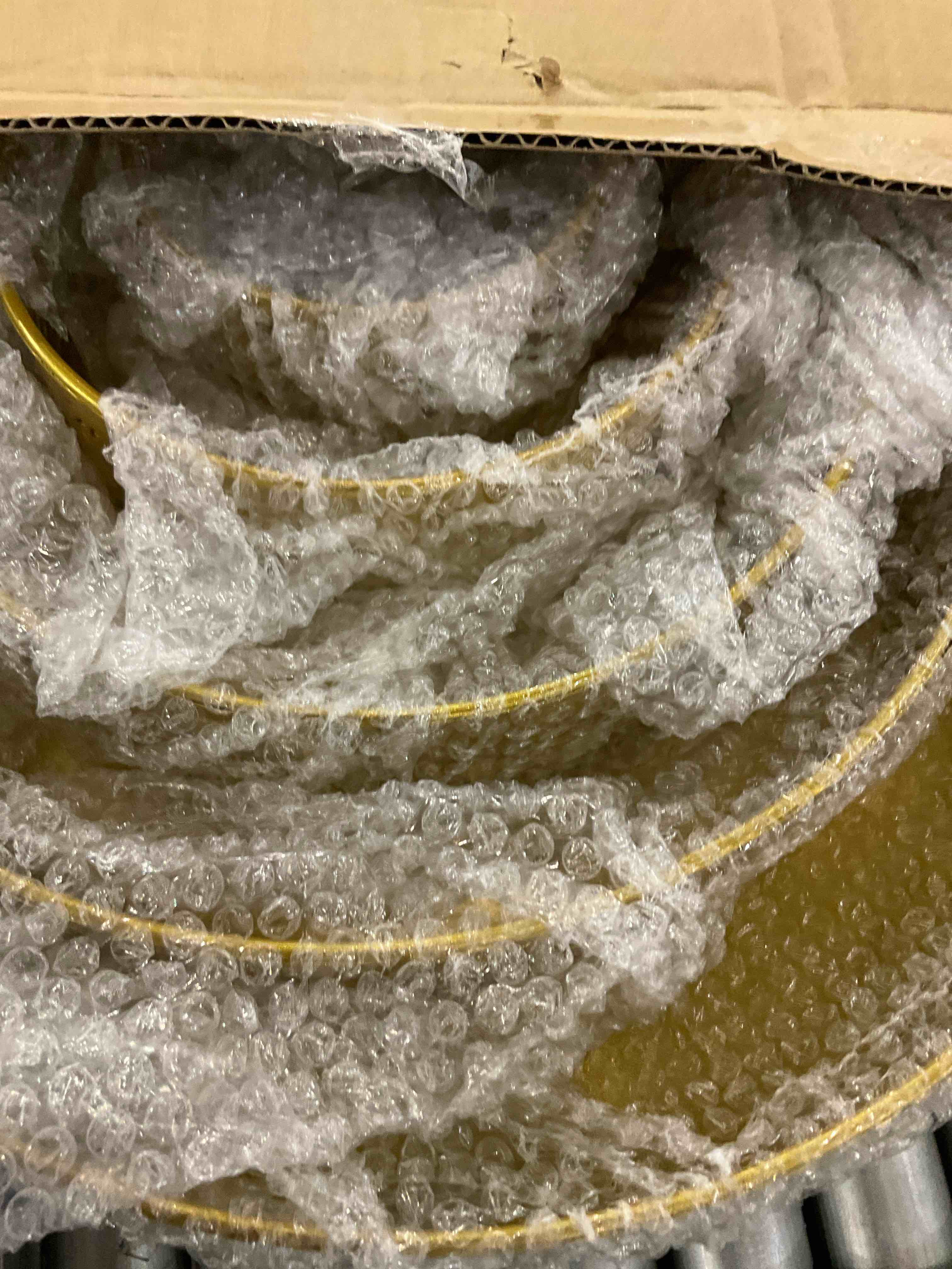 https://s3.amazonaws.com/lotting-images-prod/BargainHunt/EXS00381791_1715783935137.jpeg