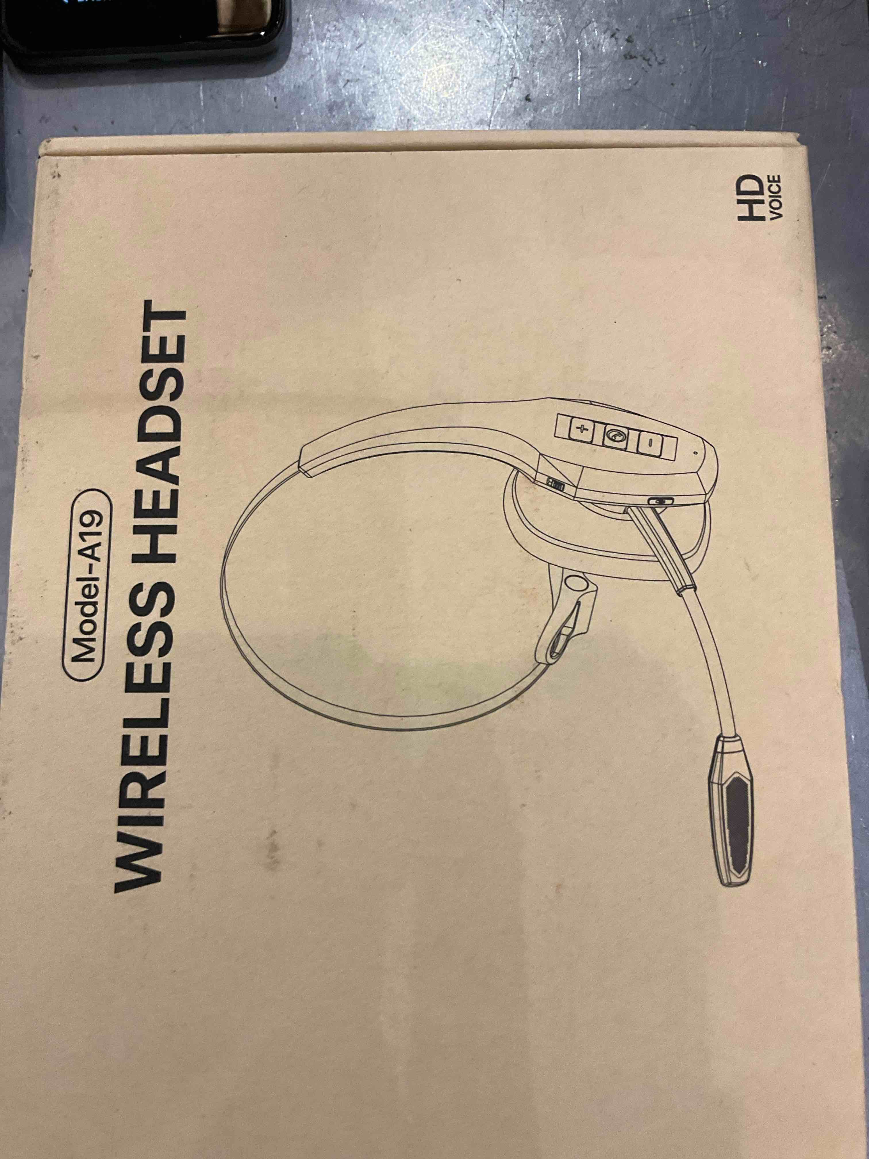 https://s3.amazonaws.com/lotting-images-prod/BargainHunt/EXS00381918_1715868081830.jpeg