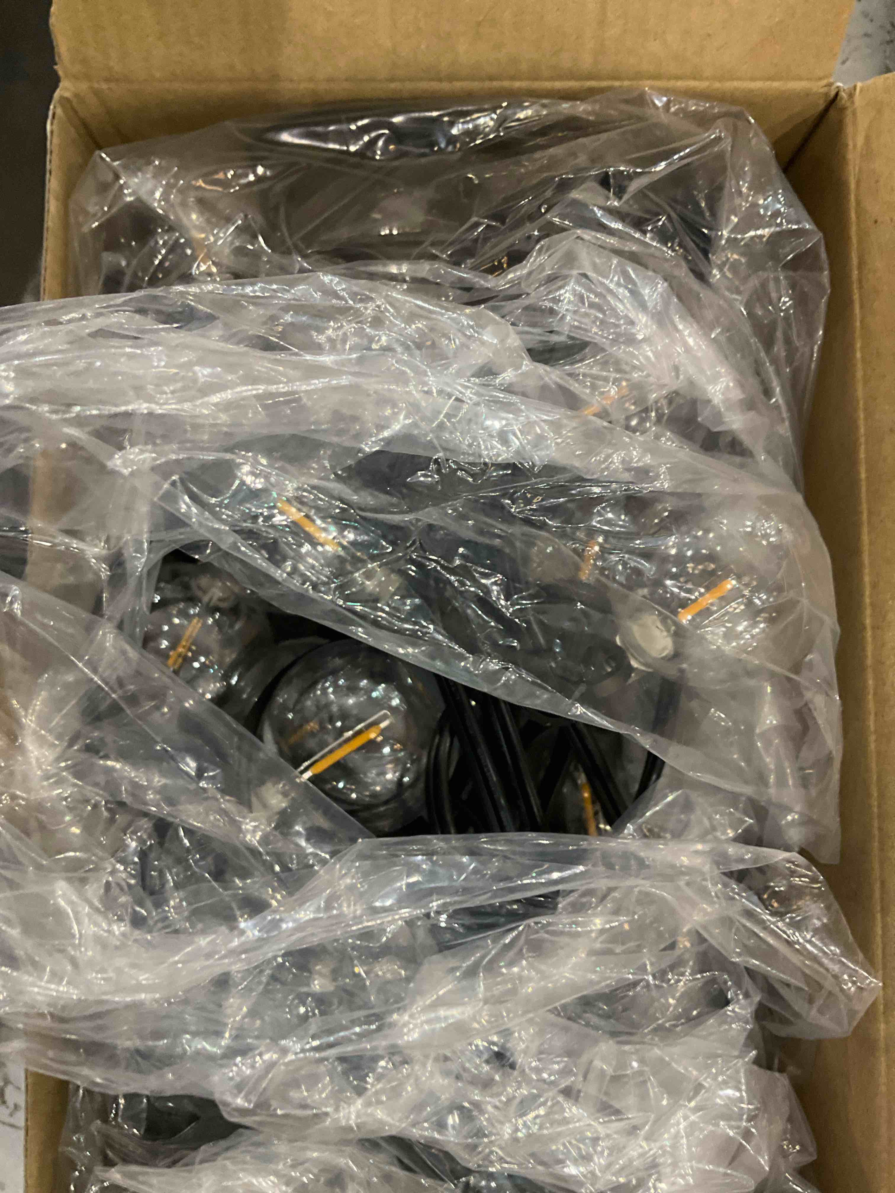 https://s3.amazonaws.com/lotting-images-prod/BargainHunt/EXS00381925_1715869101237.jpeg