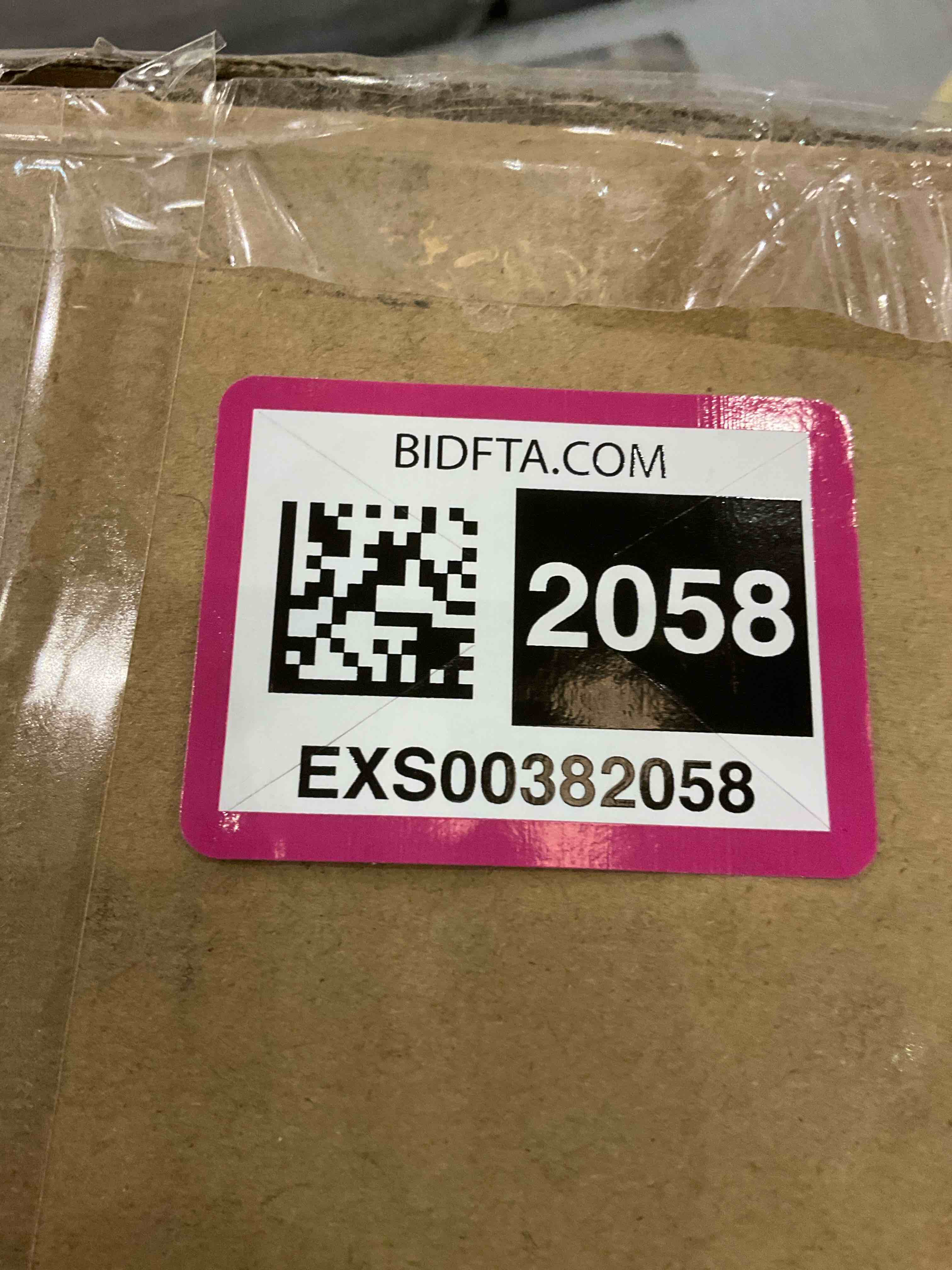 https://s3.amazonaws.com/lotting-images-prod/BargainHunt/EXS00382058_1717512695941.jpeg