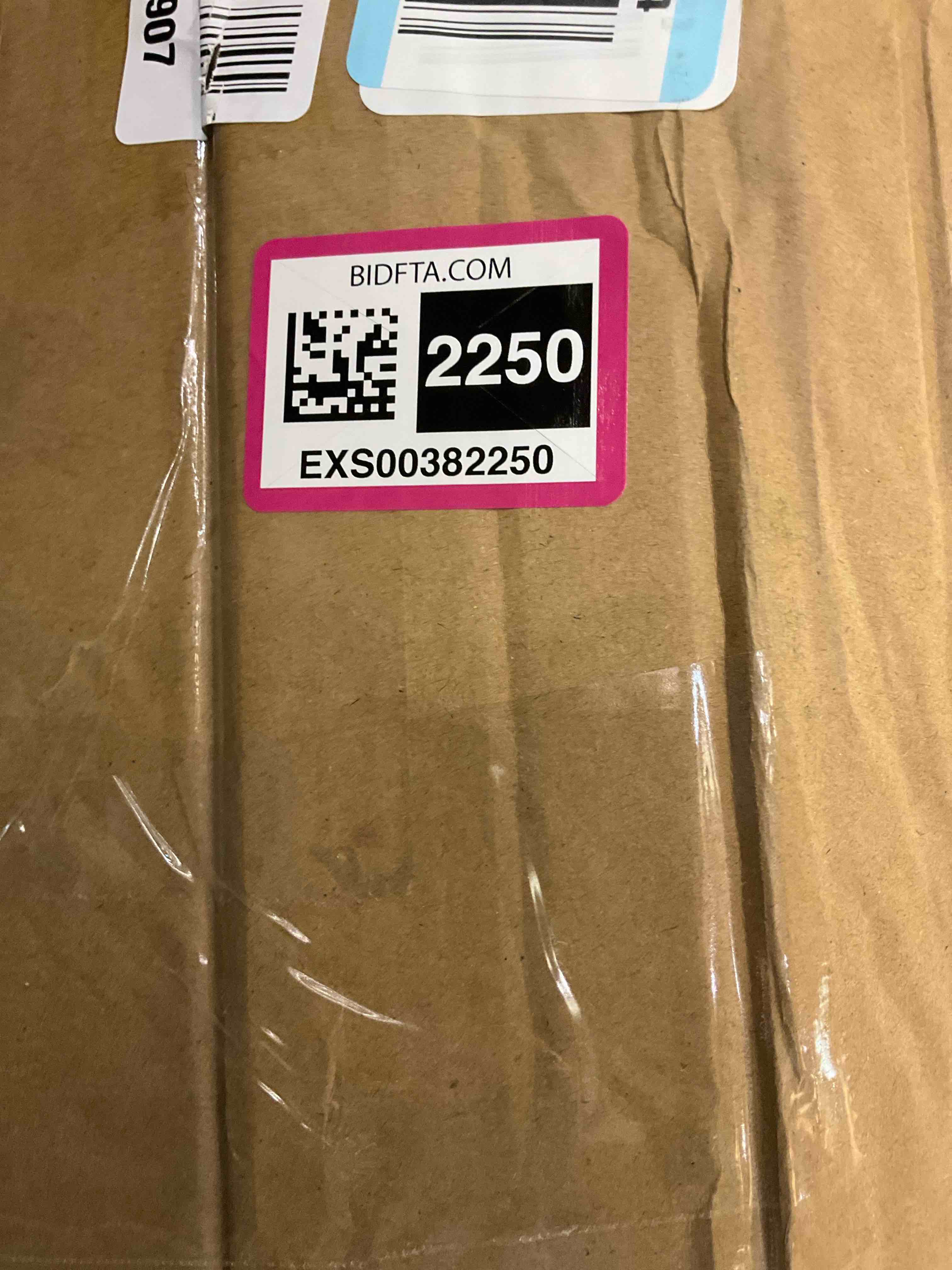 https://s3.amazonaws.com/lotting-images-prod/BargainHunt/EXS00382250_1717606528474.jpeg
