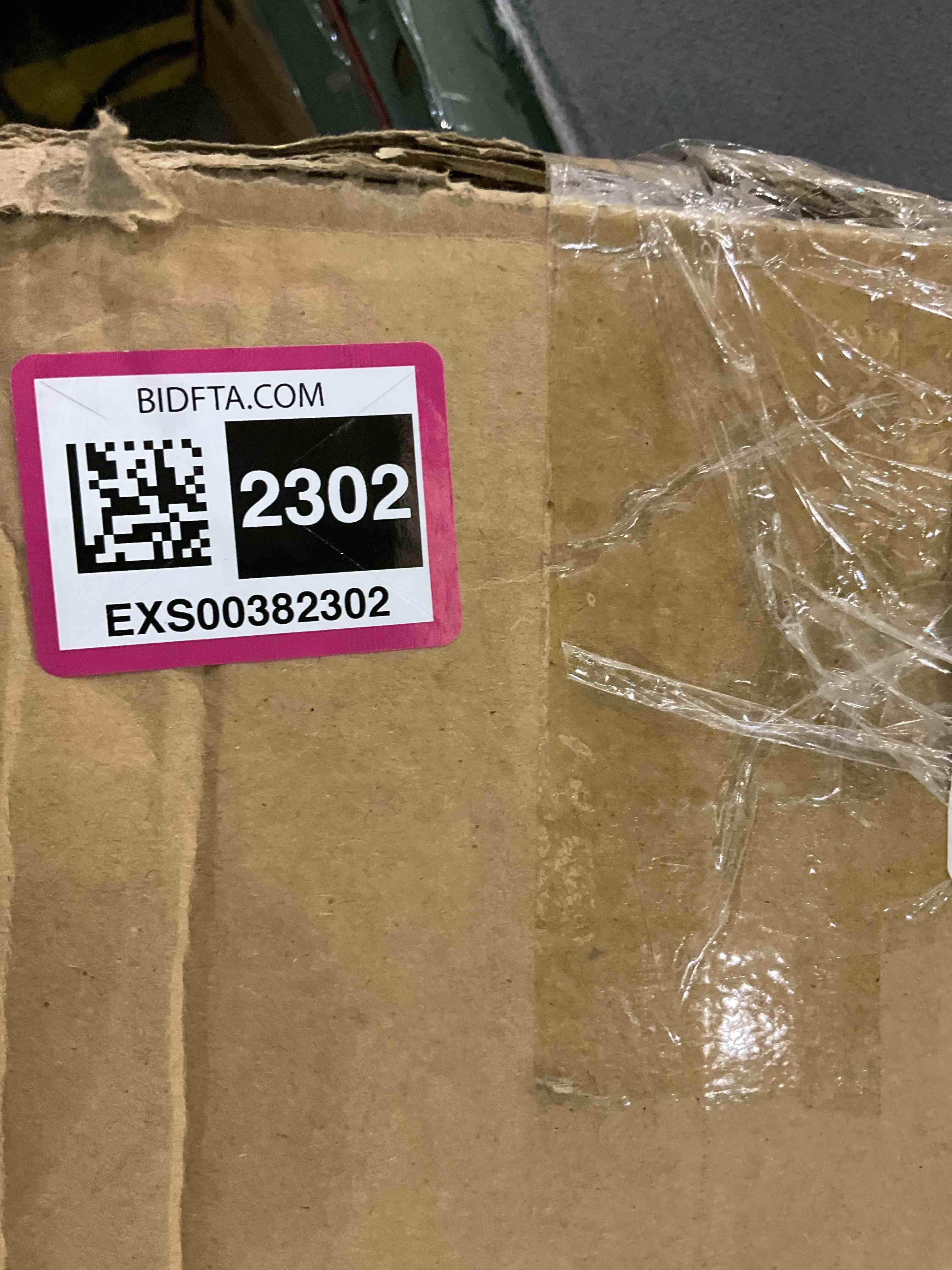 https://s3.amazonaws.com/lotting-images-prod/BargainHunt/EXS00382302_1717674636840.jpeg