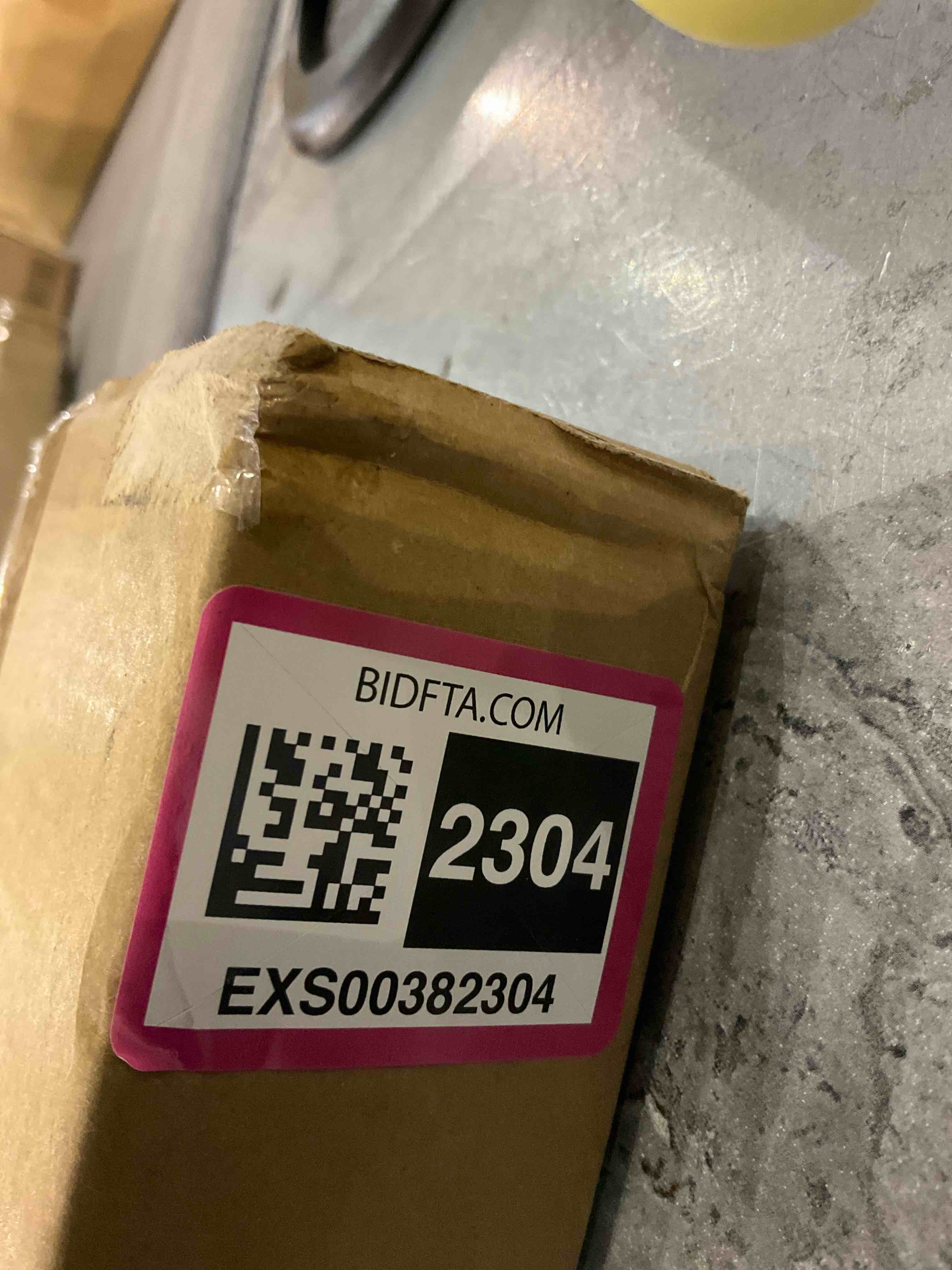 https://s3.amazonaws.com/lotting-images-prod/BargainHunt/EXS00382304_1717674876151.jpeg