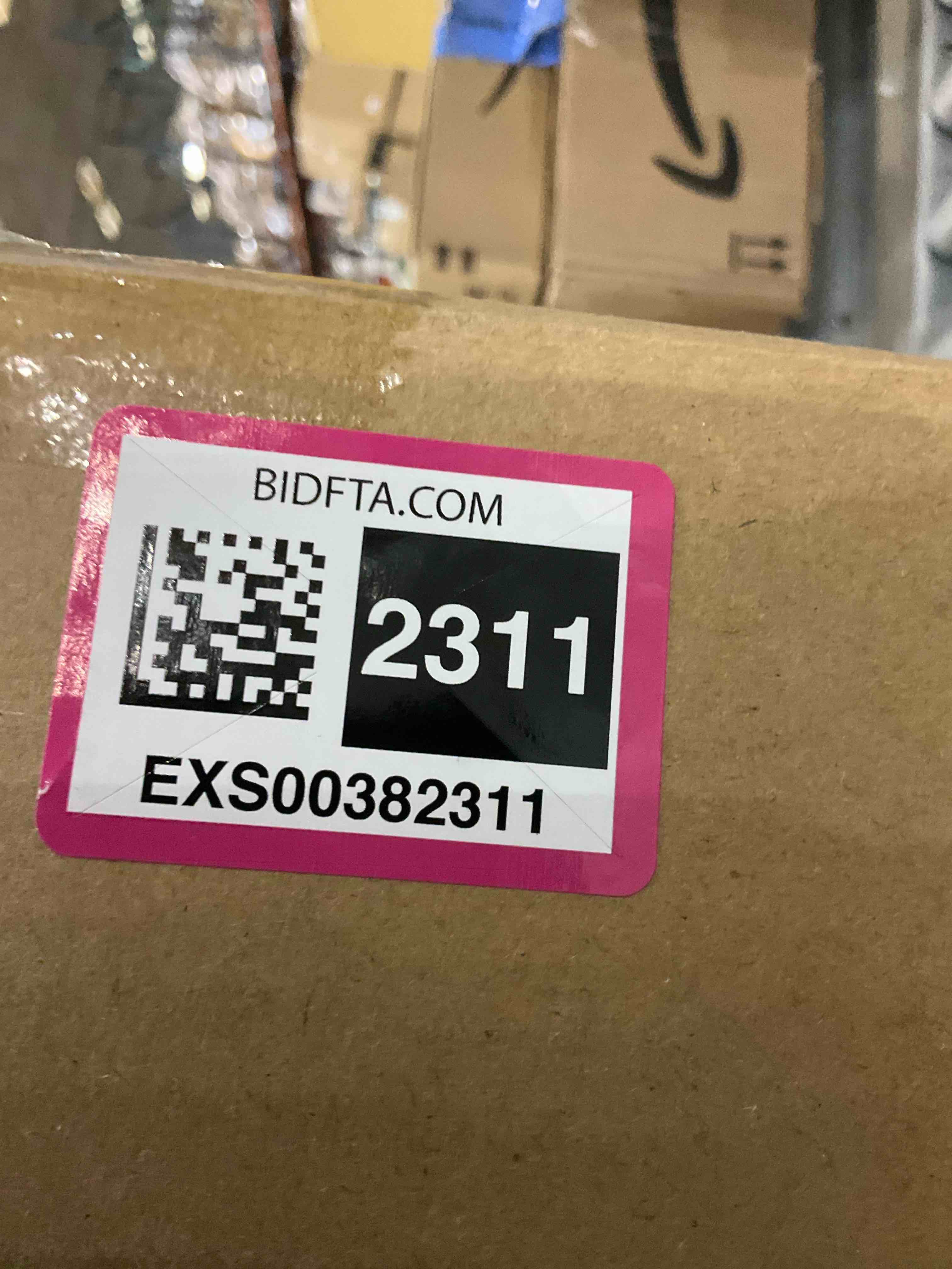 https://s3.amazonaws.com/lotting-images-prod/BargainHunt/EXS00382311_1717675619232.jpeg