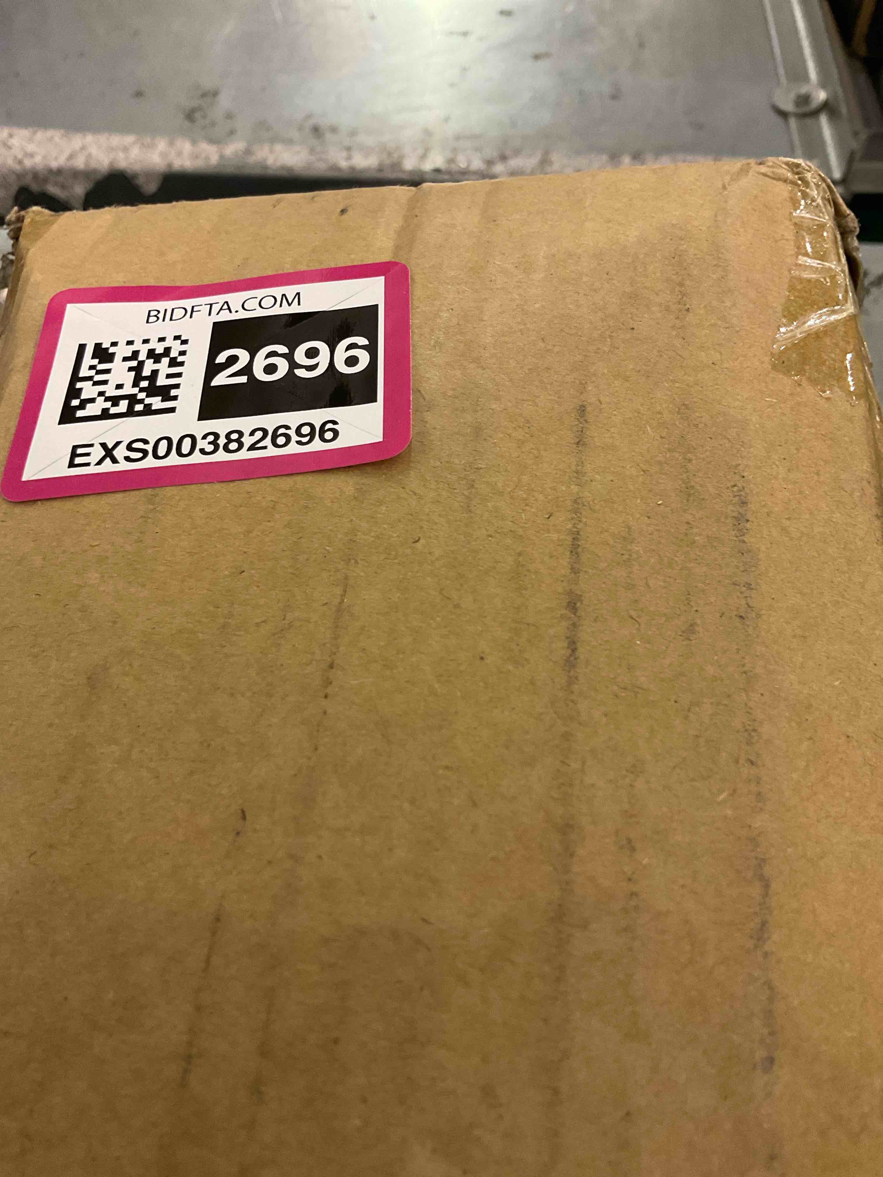https://s3.amazonaws.com/lotting-images-prod/BargainHunt/EXS00382696_1715697891205.jpeg