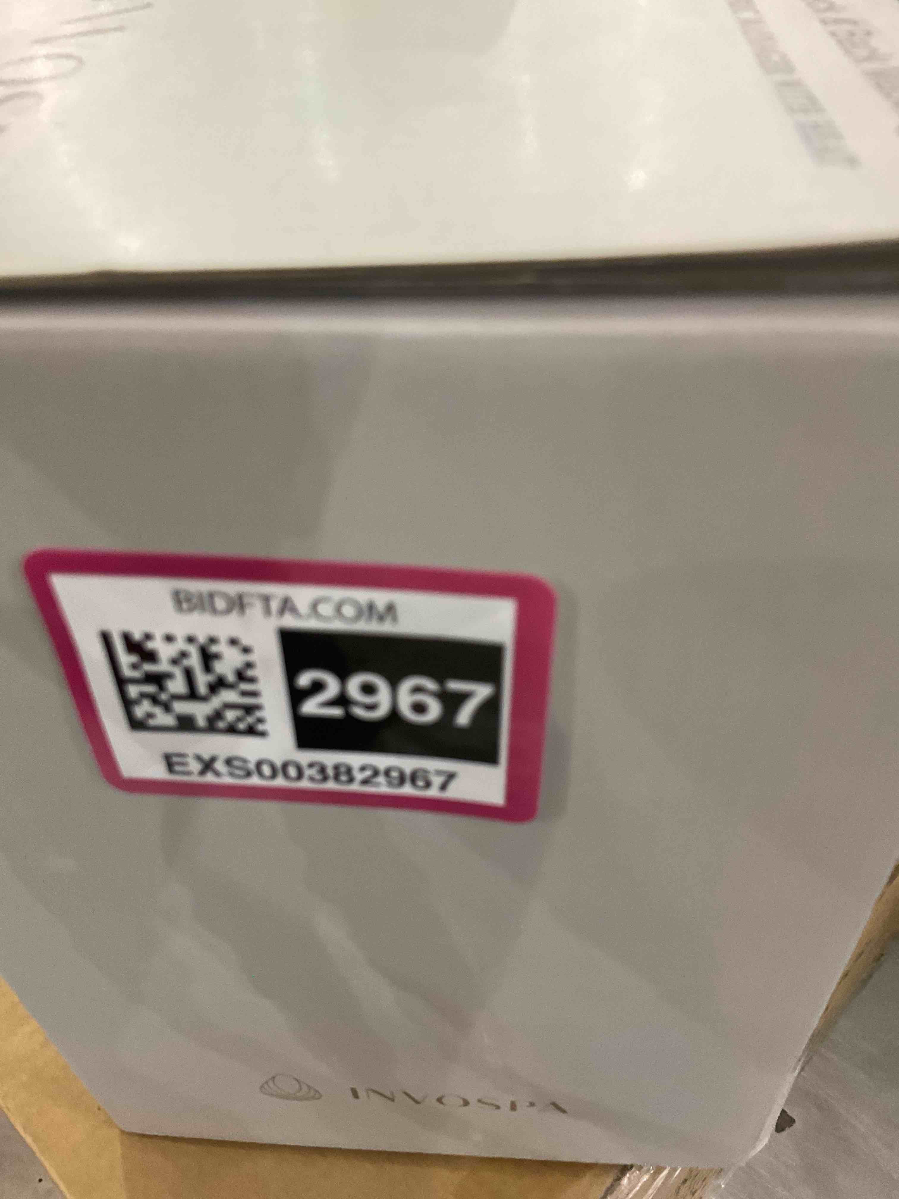https://s3.amazonaws.com/lotting-images-prod/BargainHunt/EXS00382967_1715867581058.jpeg