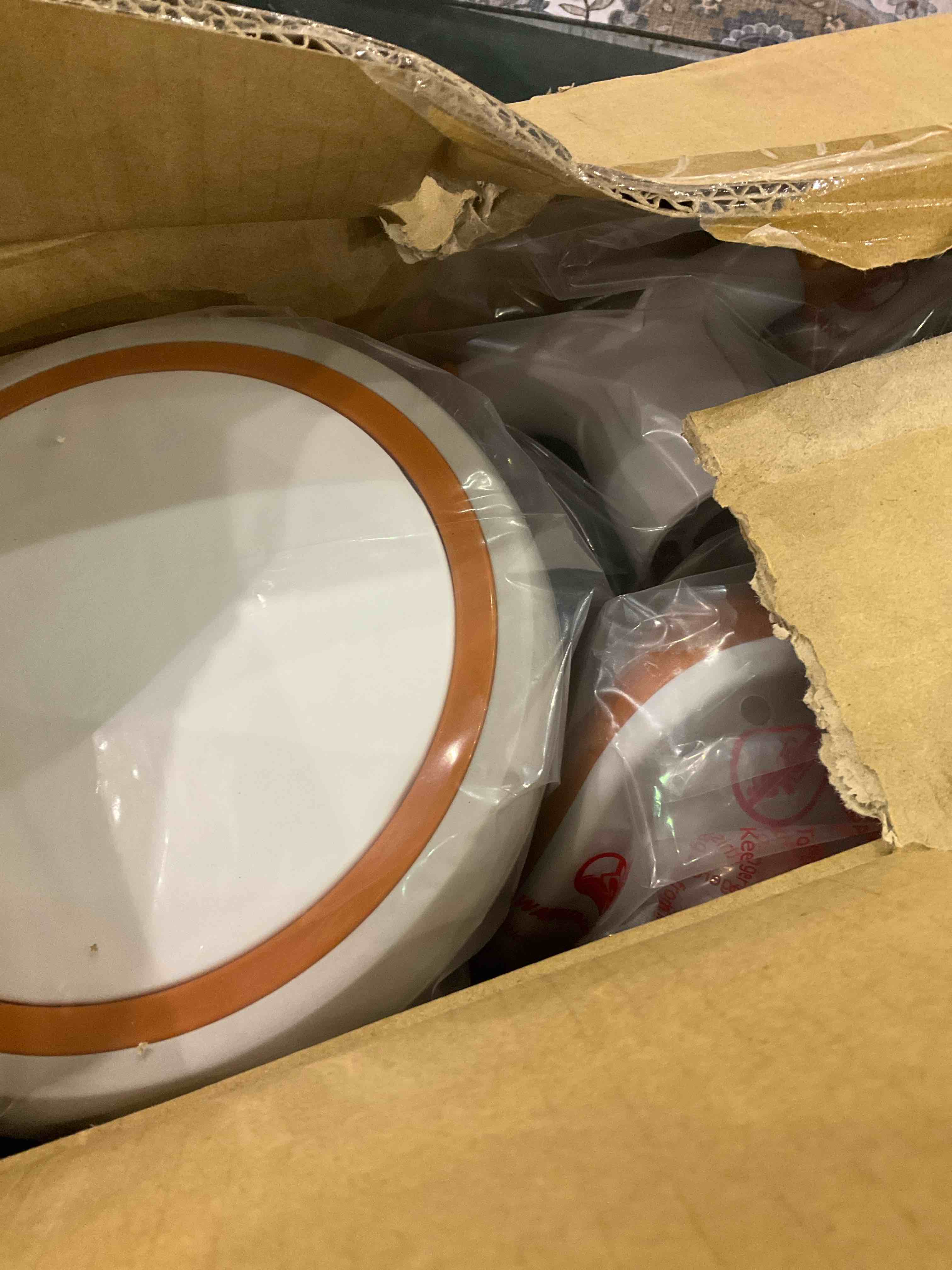 https://s3.amazonaws.com/lotting-images-prod/BargainHunt/EXS00383031_1715771544414.jpeg