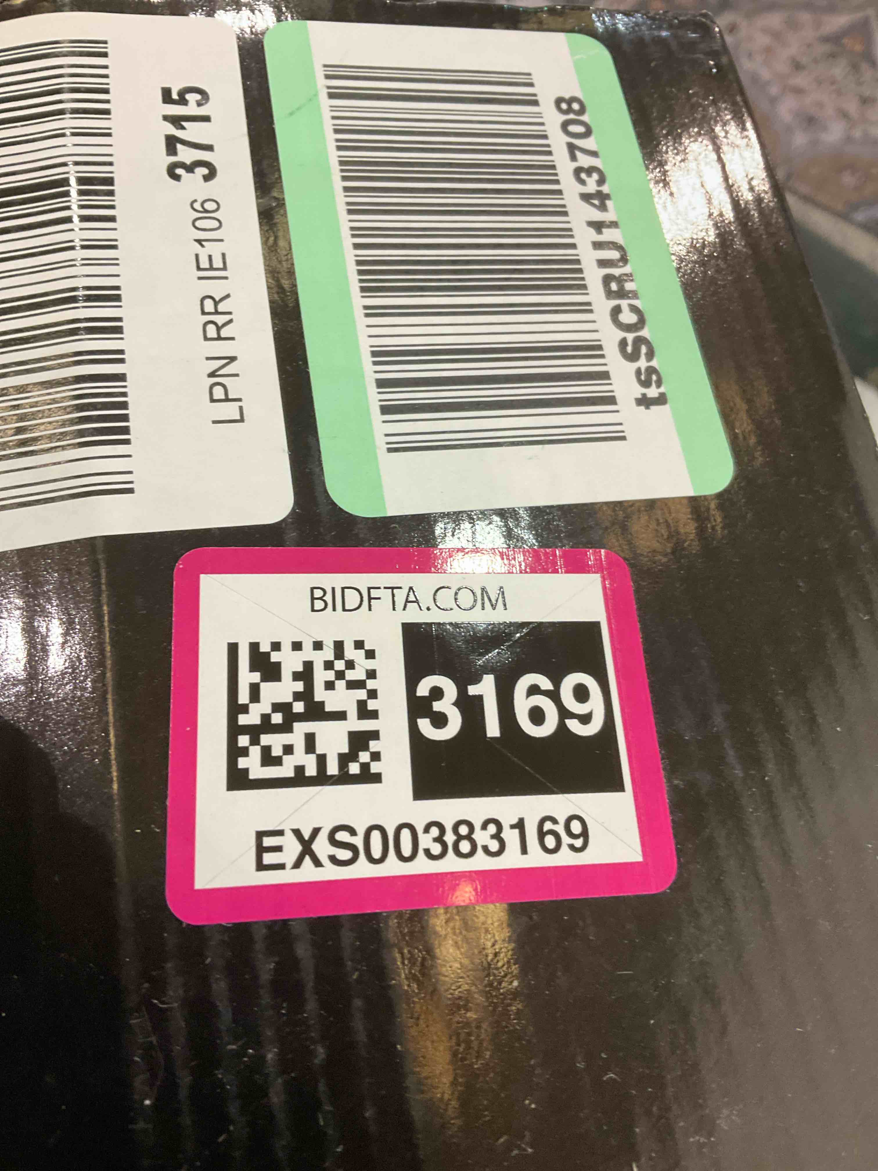 https://s3.amazonaws.com/lotting-images-prod/BargainHunt/EXS00383169_1715868540406.jpeg