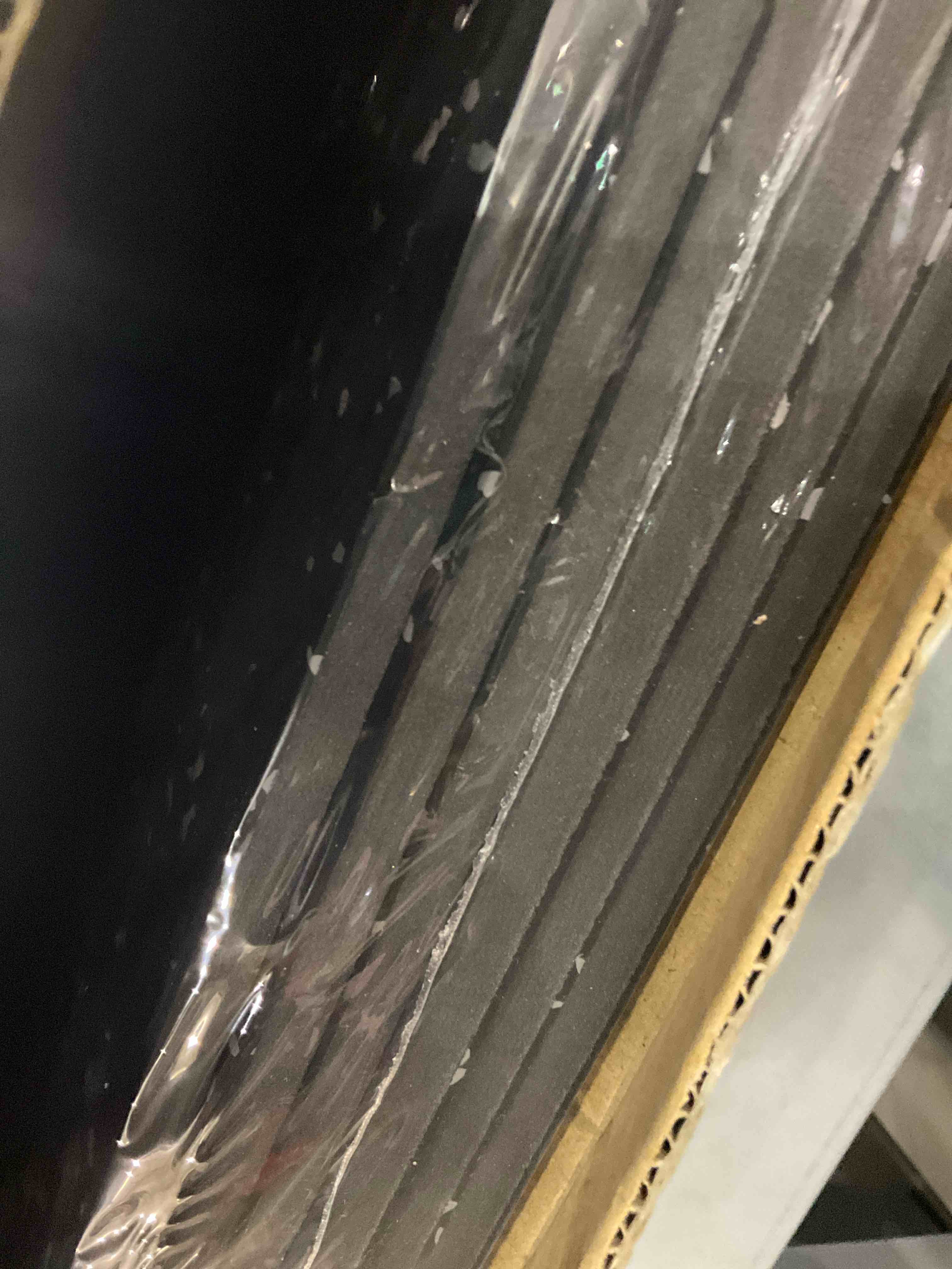 https://s3.amazonaws.com/lotting-images-prod/BargainHunt/EXS00383294_1715948455518.jpeg