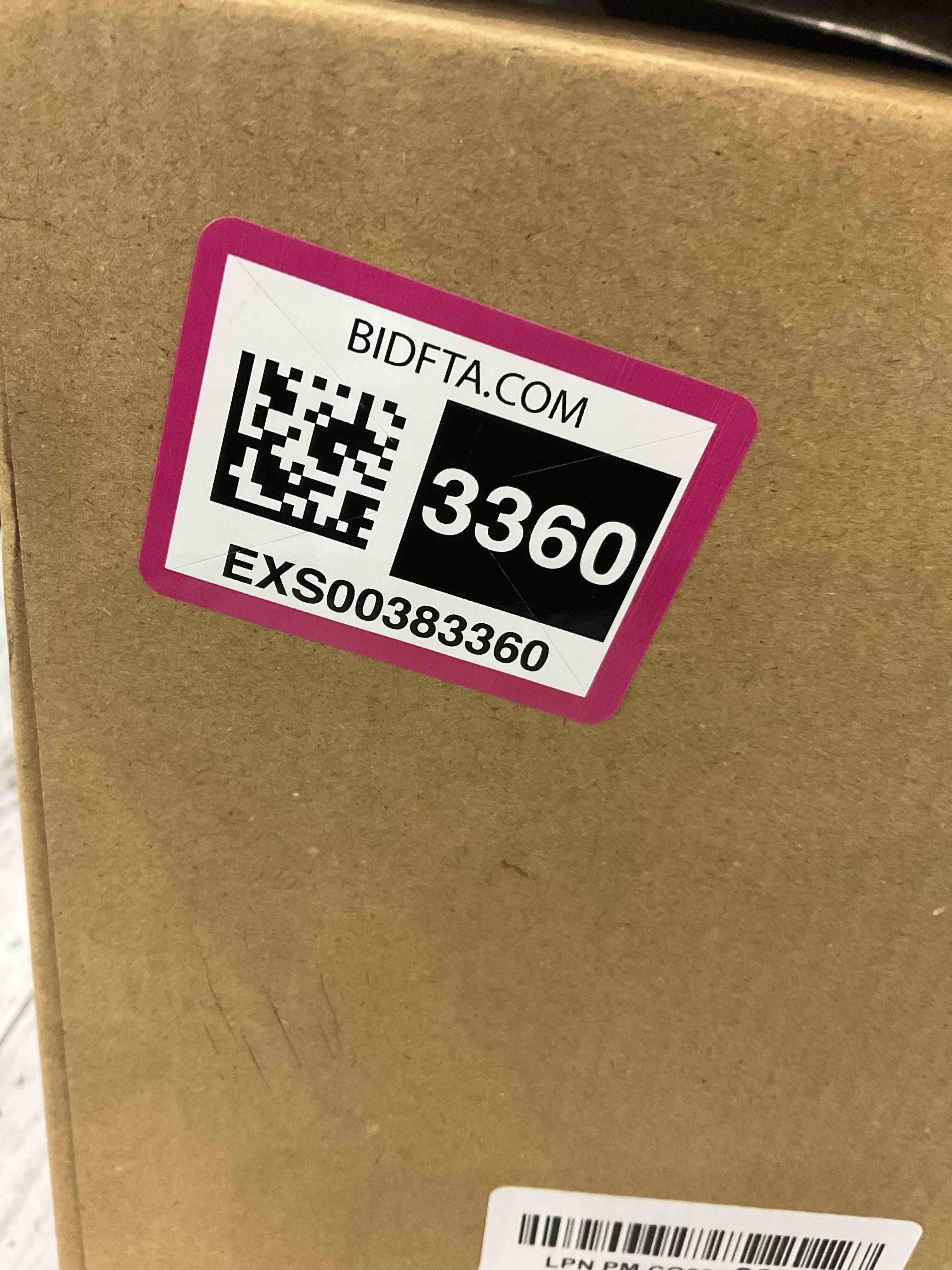 https://s3.amazonaws.com/lotting-images-prod/BargainHunt/EXS00383360_1715957974492.jpeg