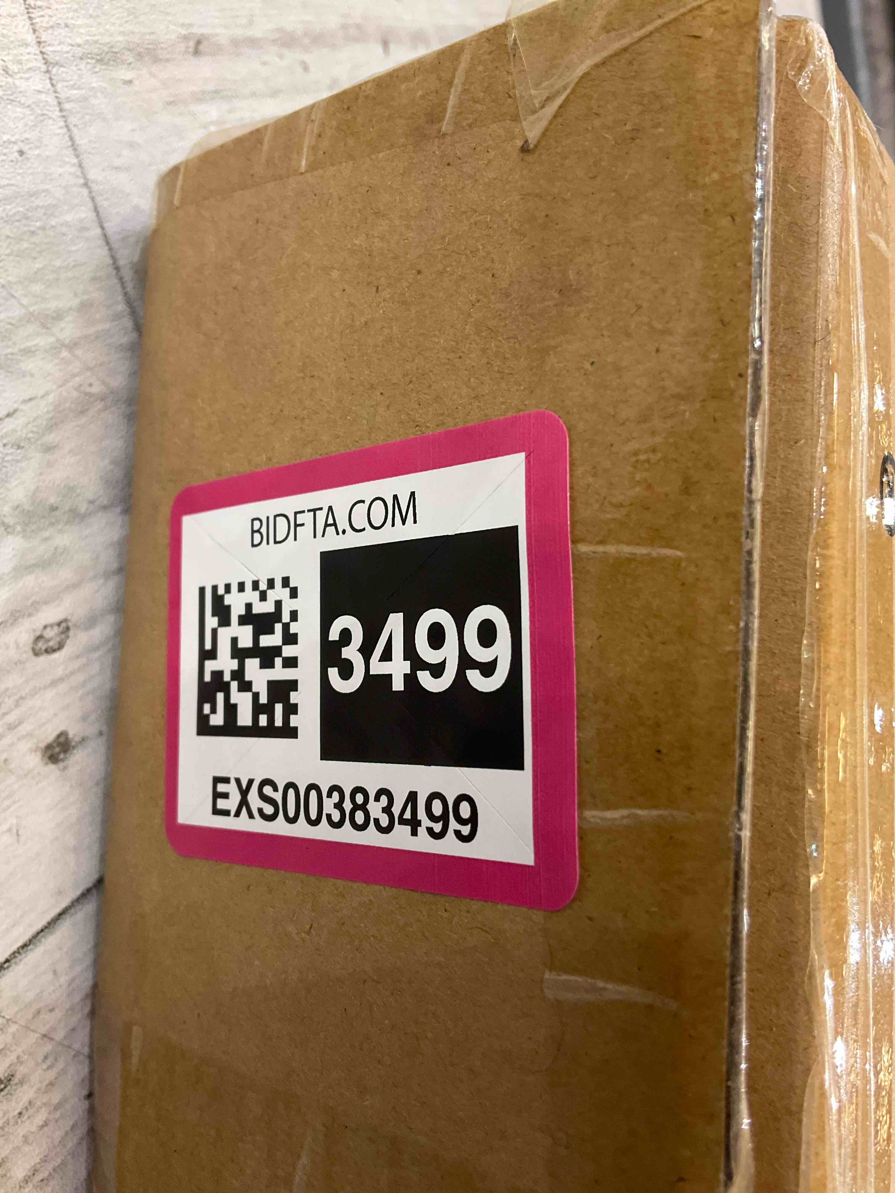 https://s3.amazonaws.com/lotting-images-prod/BargainHunt/EXS00383499_1716229785991.jpeg