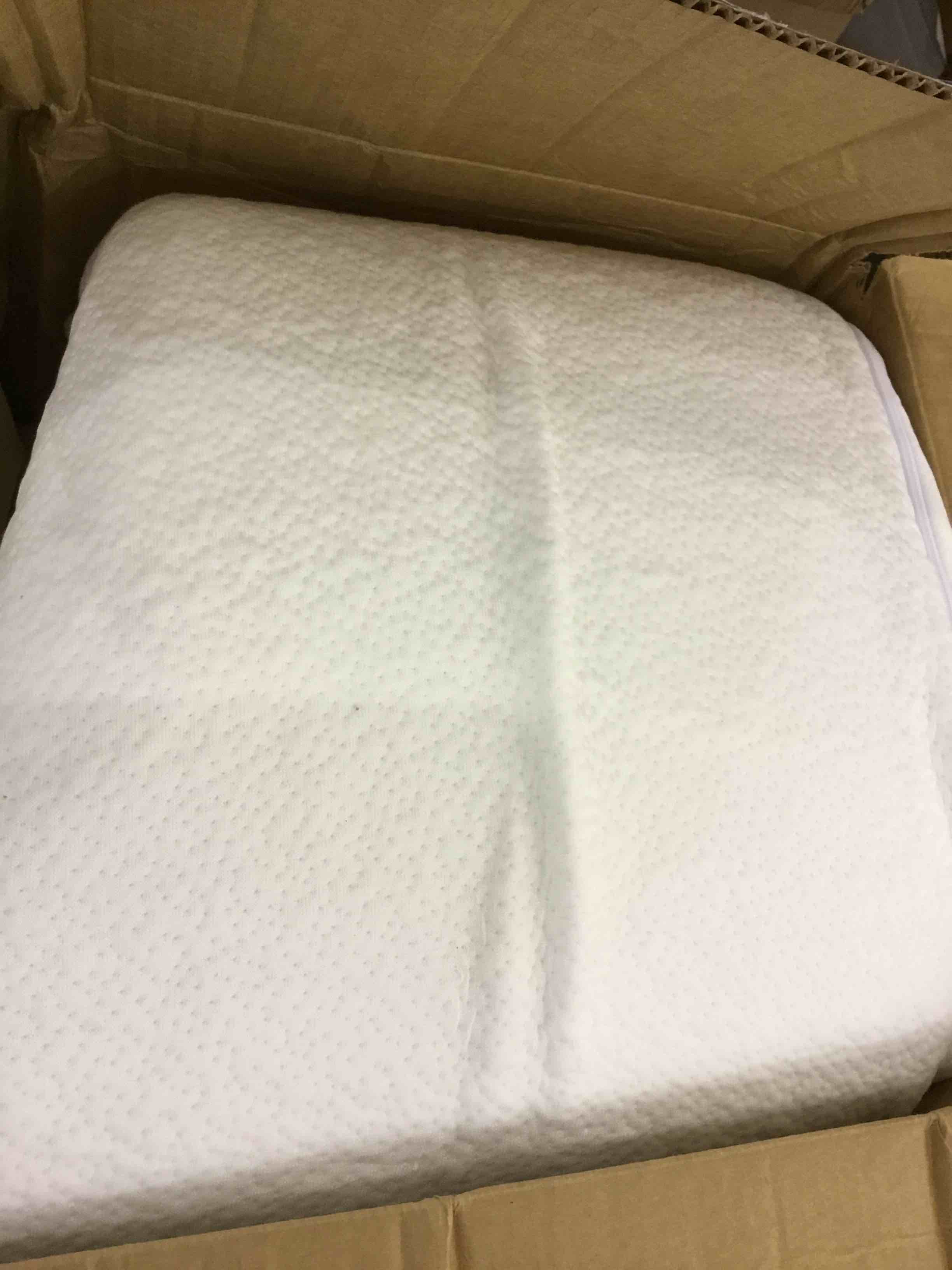 https://s3.amazonaws.com/lotting-images-prod/BargainHunt/EXS00383542_1715706381734.jpeg