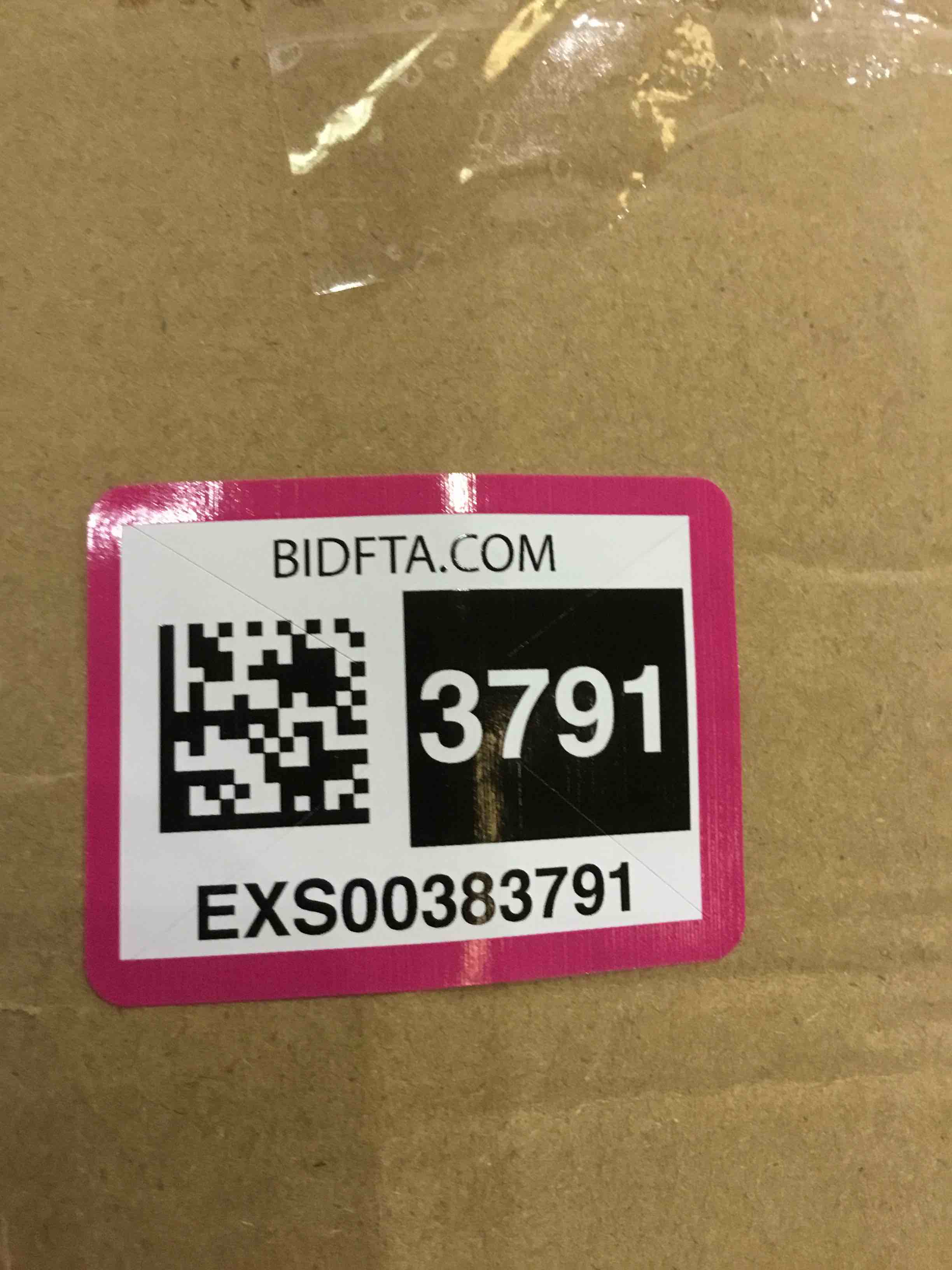 https://s3.amazonaws.com/lotting-images-prod/BargainHunt/EXS00383791_1715868924922.jpeg