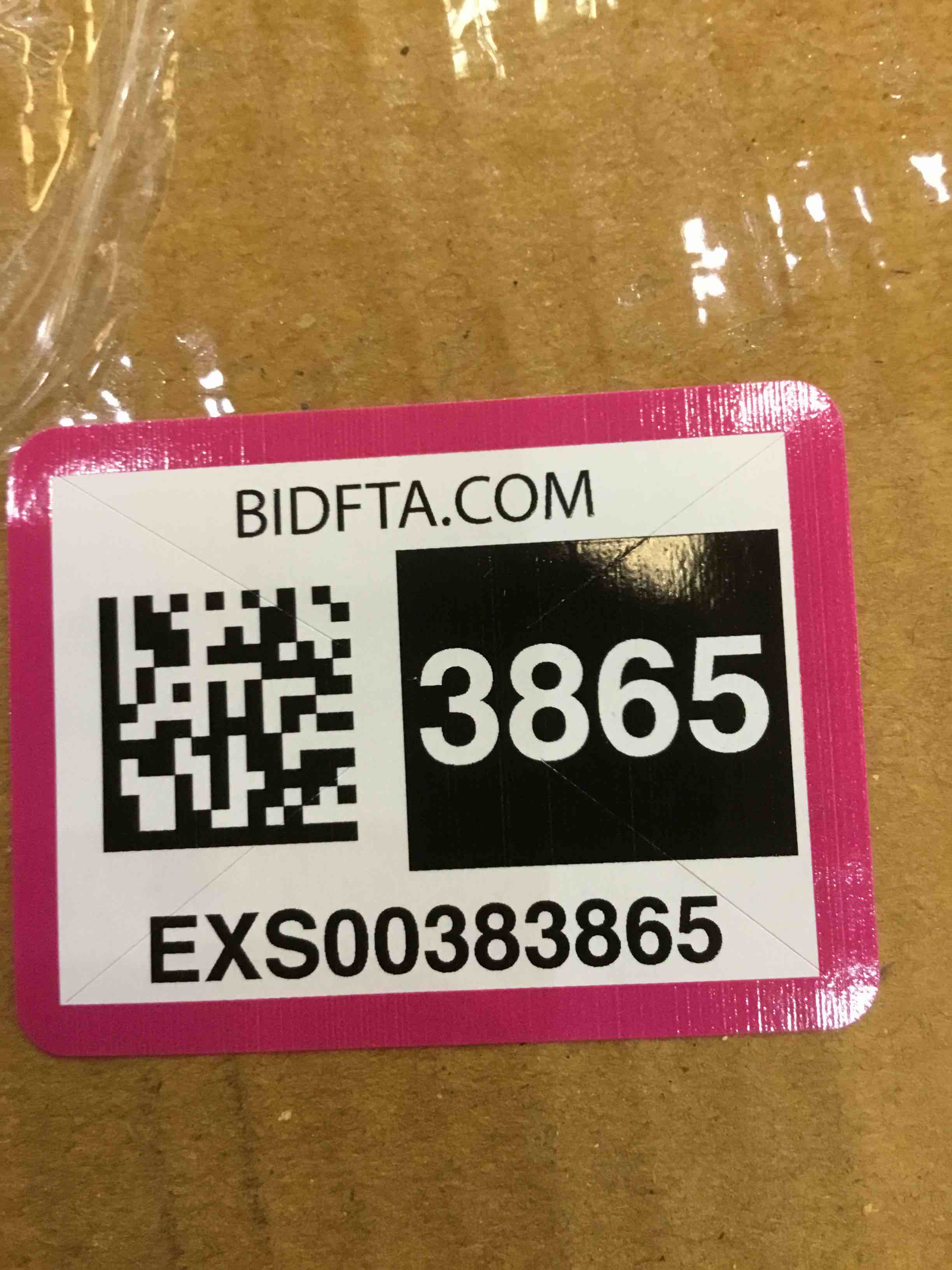 https://s3.amazonaws.com/lotting-images-prod/BargainHunt/EXS00383865_1715883926548.jpeg