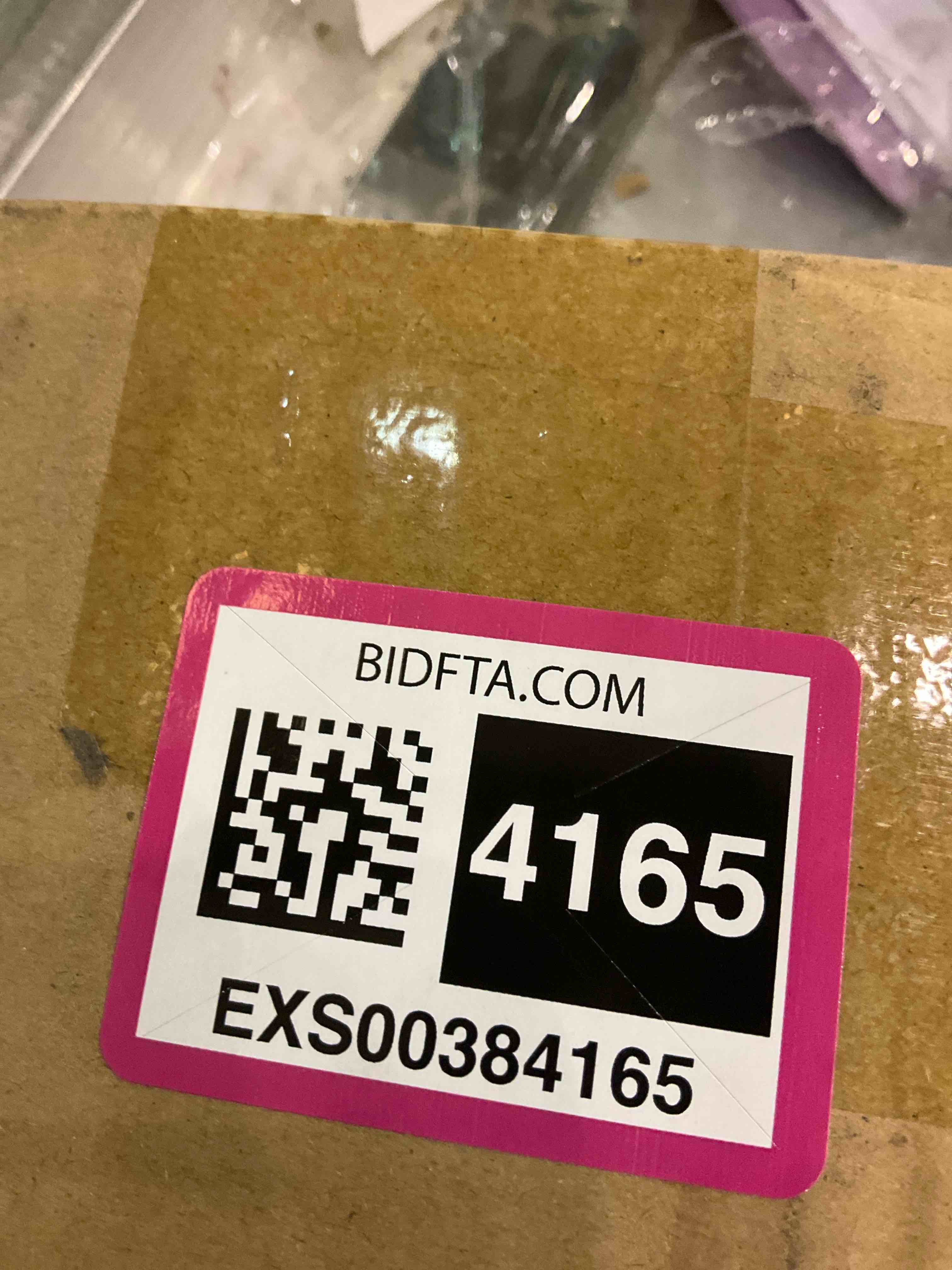 https://s3.amazonaws.com/lotting-images-prod/BargainHunt/EXS00384165_1716565050536.jpeg