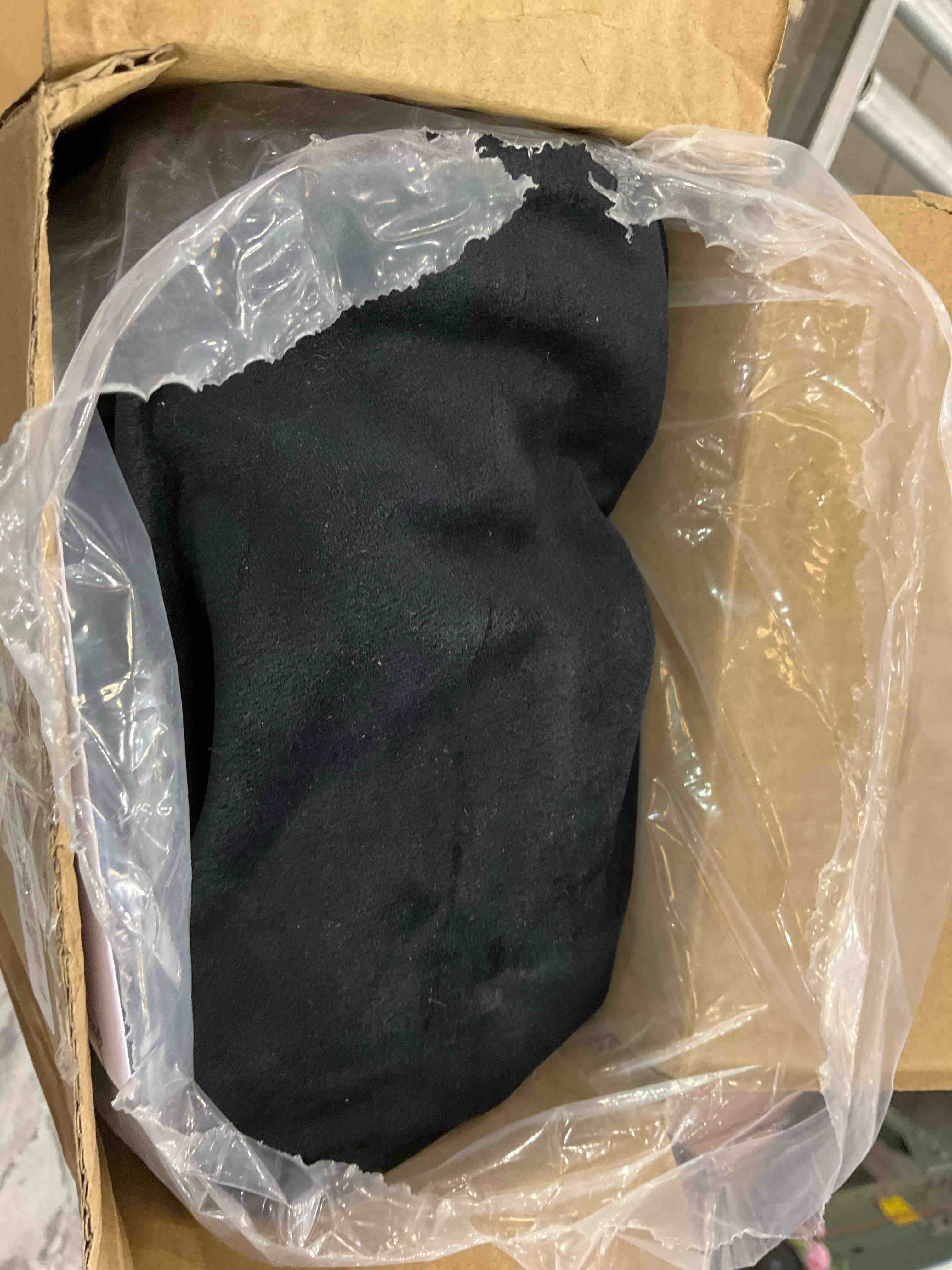 https://s3.amazonaws.com/lotting-images-prod/BargainHunt/EXS00384197_1716905313348.jpeg