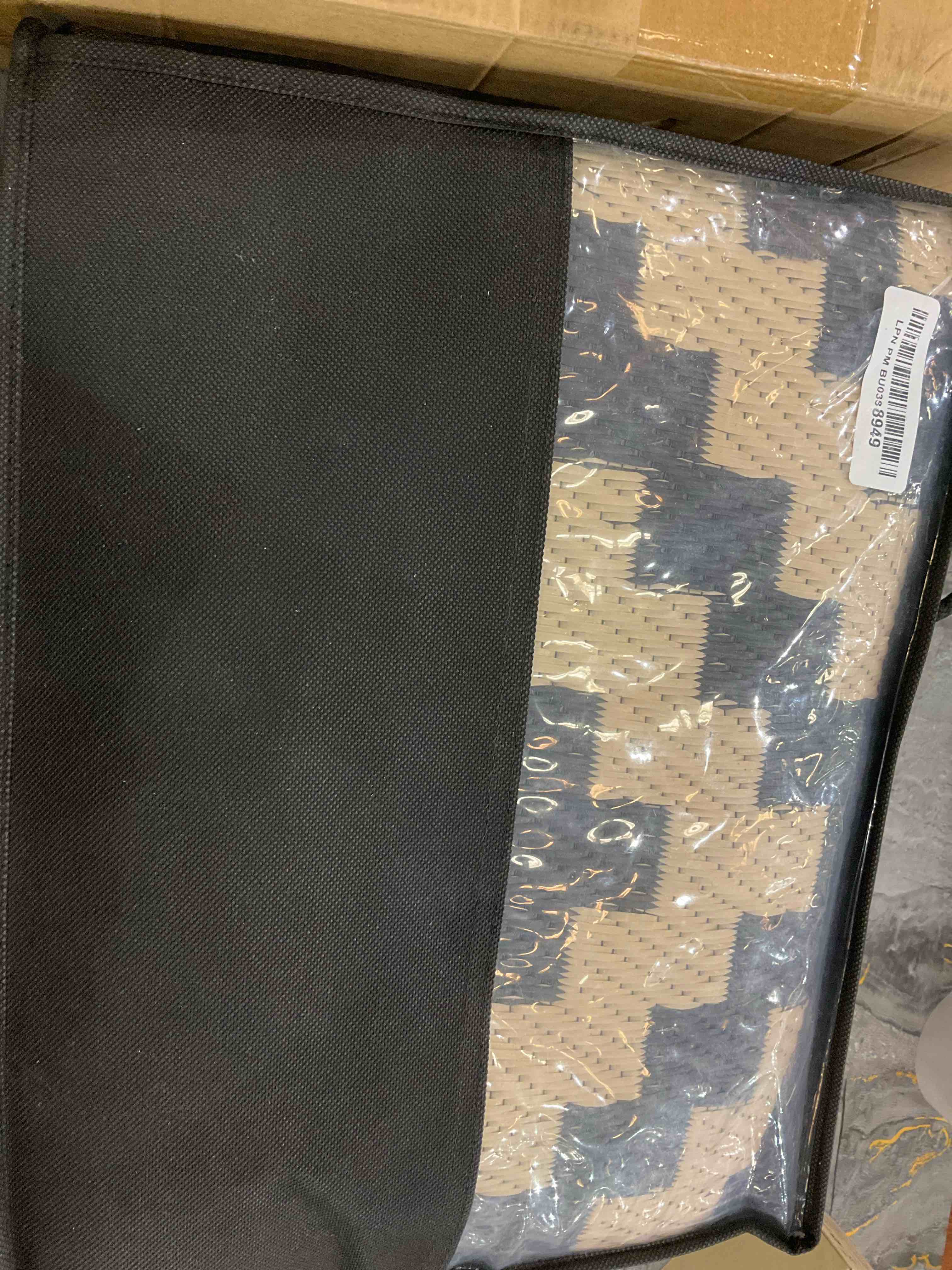 https://s3.amazonaws.com/lotting-images-prod/BargainHunt/EXS00384201_1716905709115.jpeg