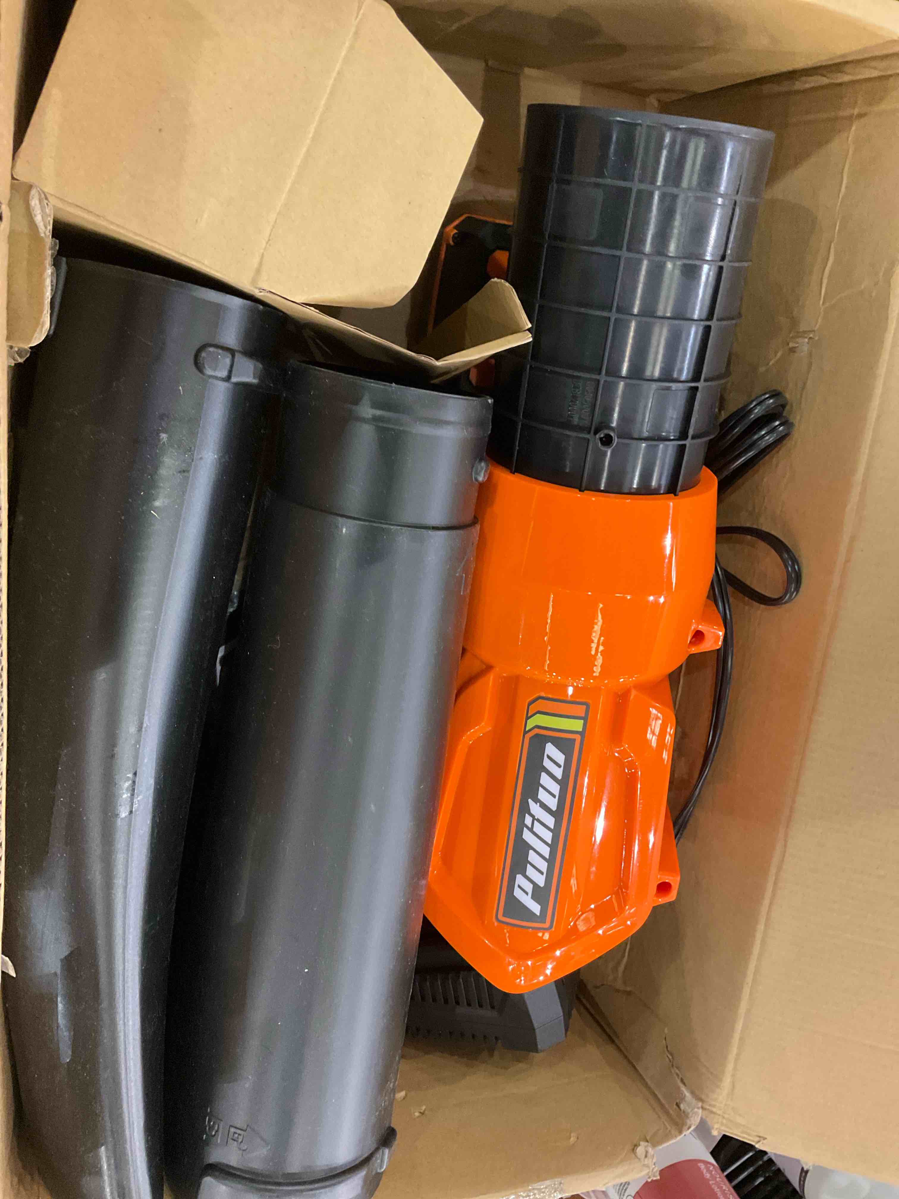 leaf blower