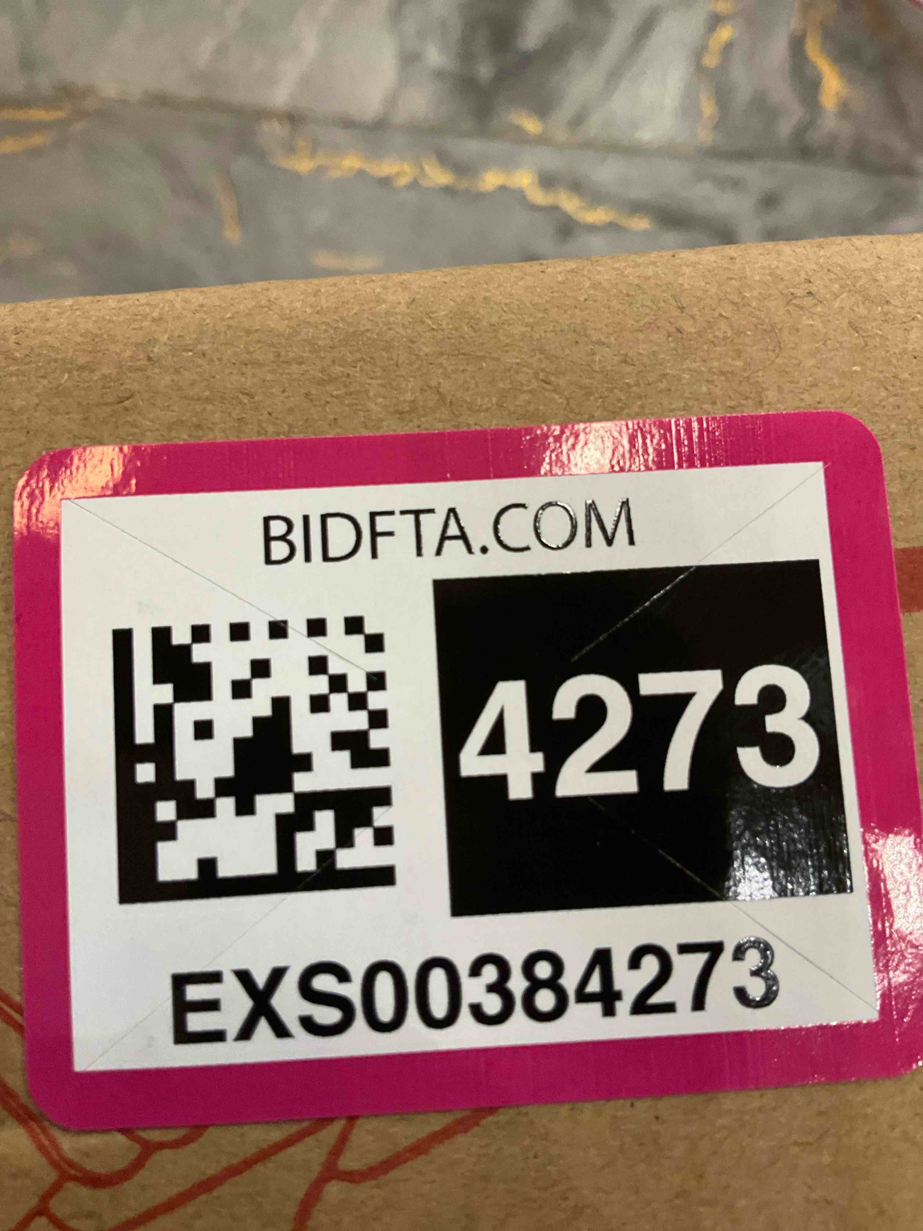 https://s3.amazonaws.com/lotting-images-prod/BargainHunt/EXS00384273_1716922158174.jpeg